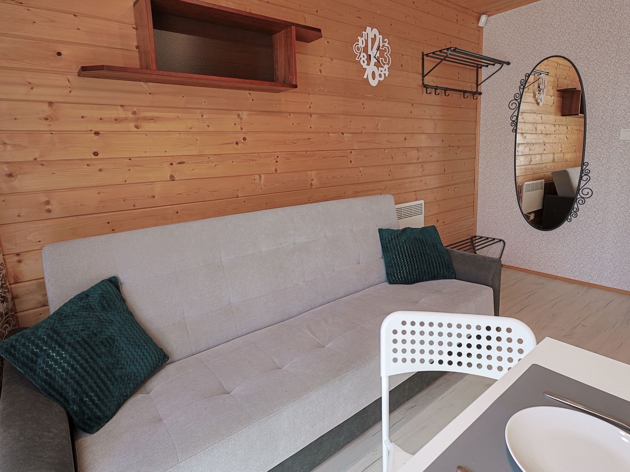 Wohnung "Aurora 2" z tarasem-Drinnen