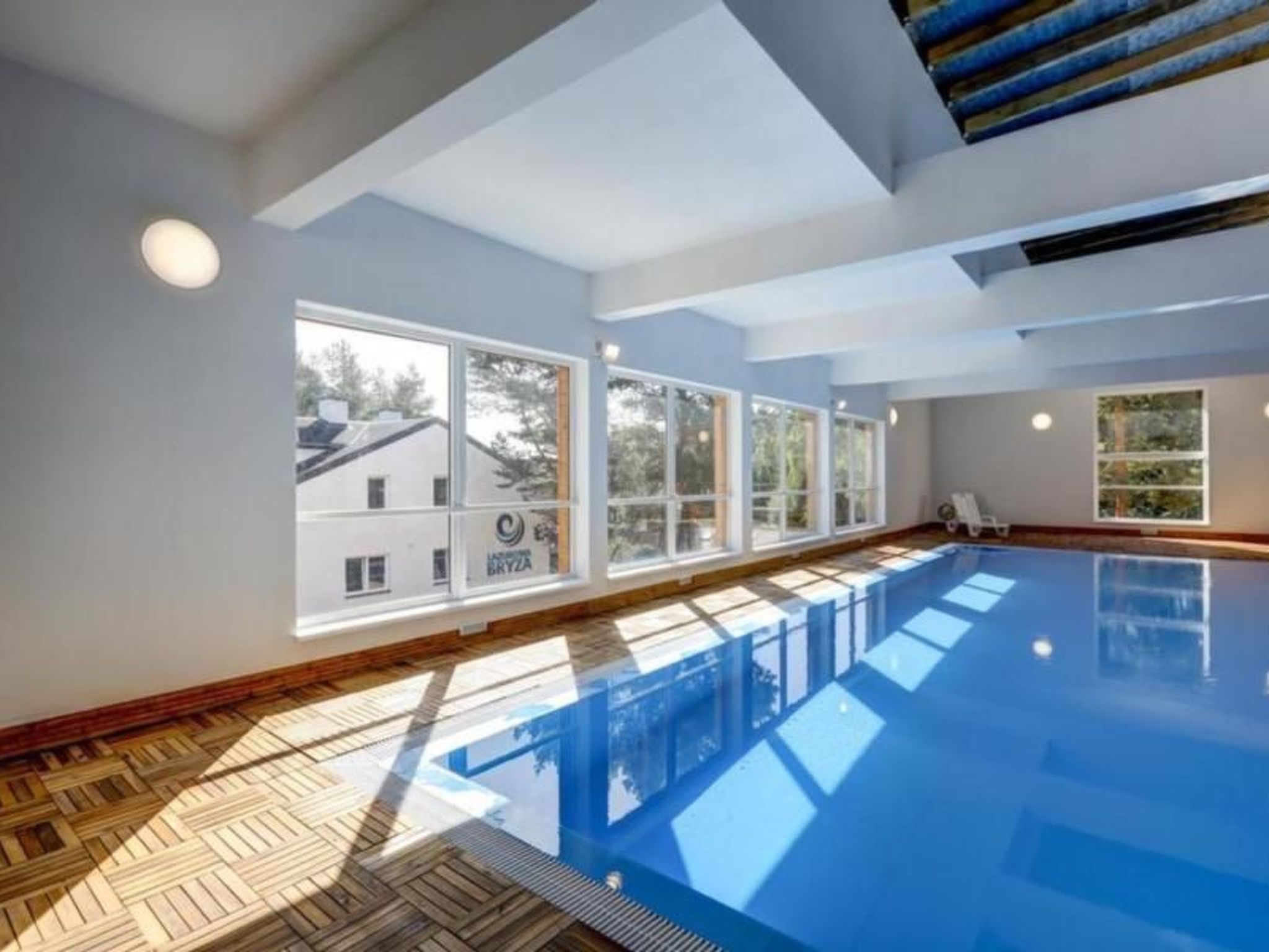 Studio-Wohnung "Apartment 16B" mit Schwimmbad-Binnen