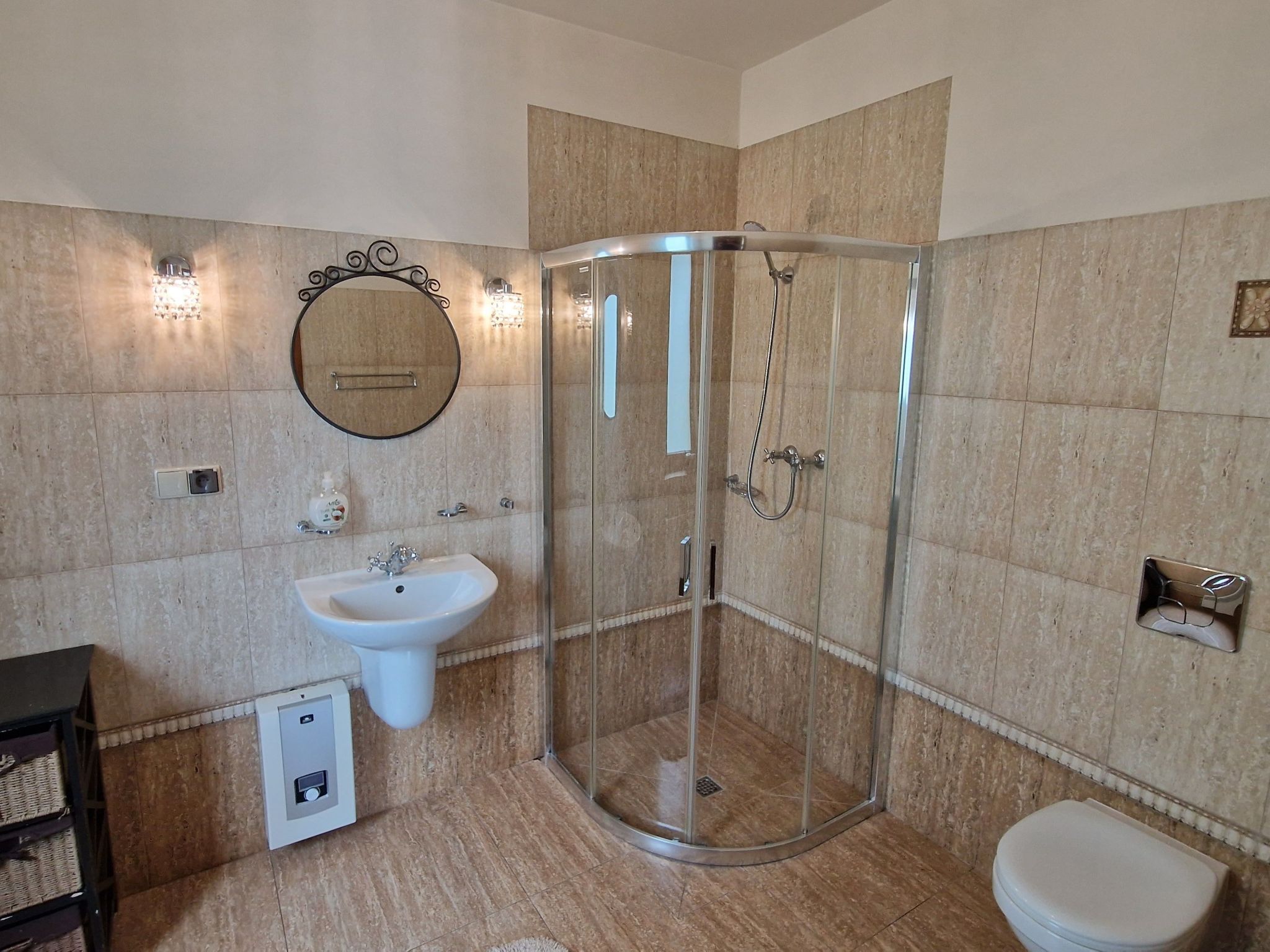 Haus mit fünf Schlafzimmern und Sauna-Dedans