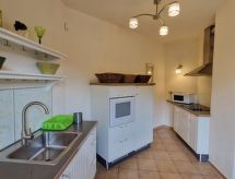 Vrijstaand vakantiehuis aan het meer met sauna voor 15 personen nabij Bytow - thumbnail 4