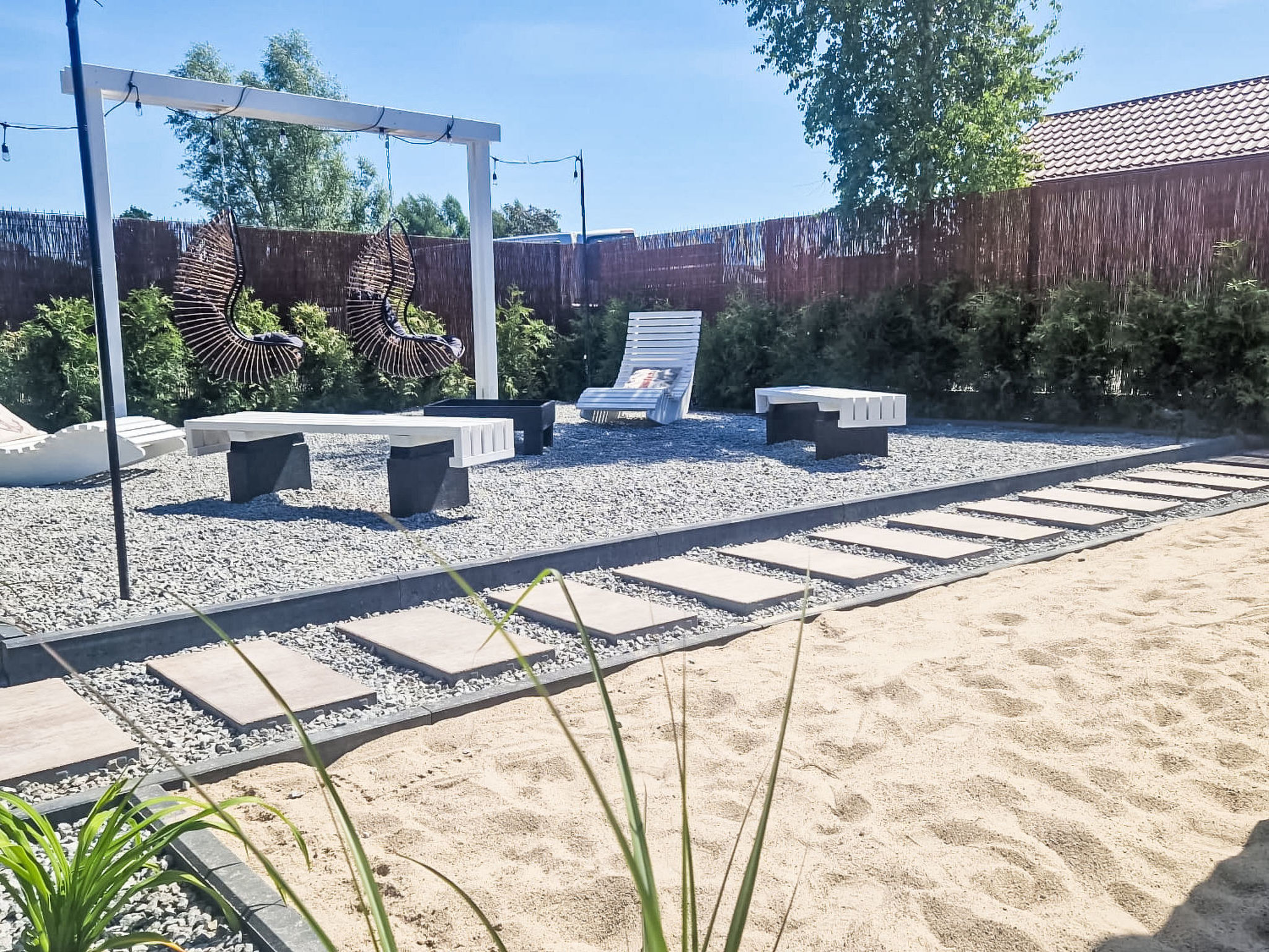 mit privater Terrasse