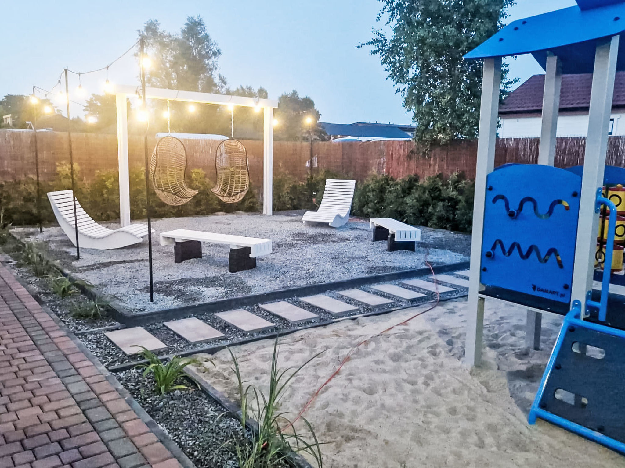 Mit privater Terrasse
