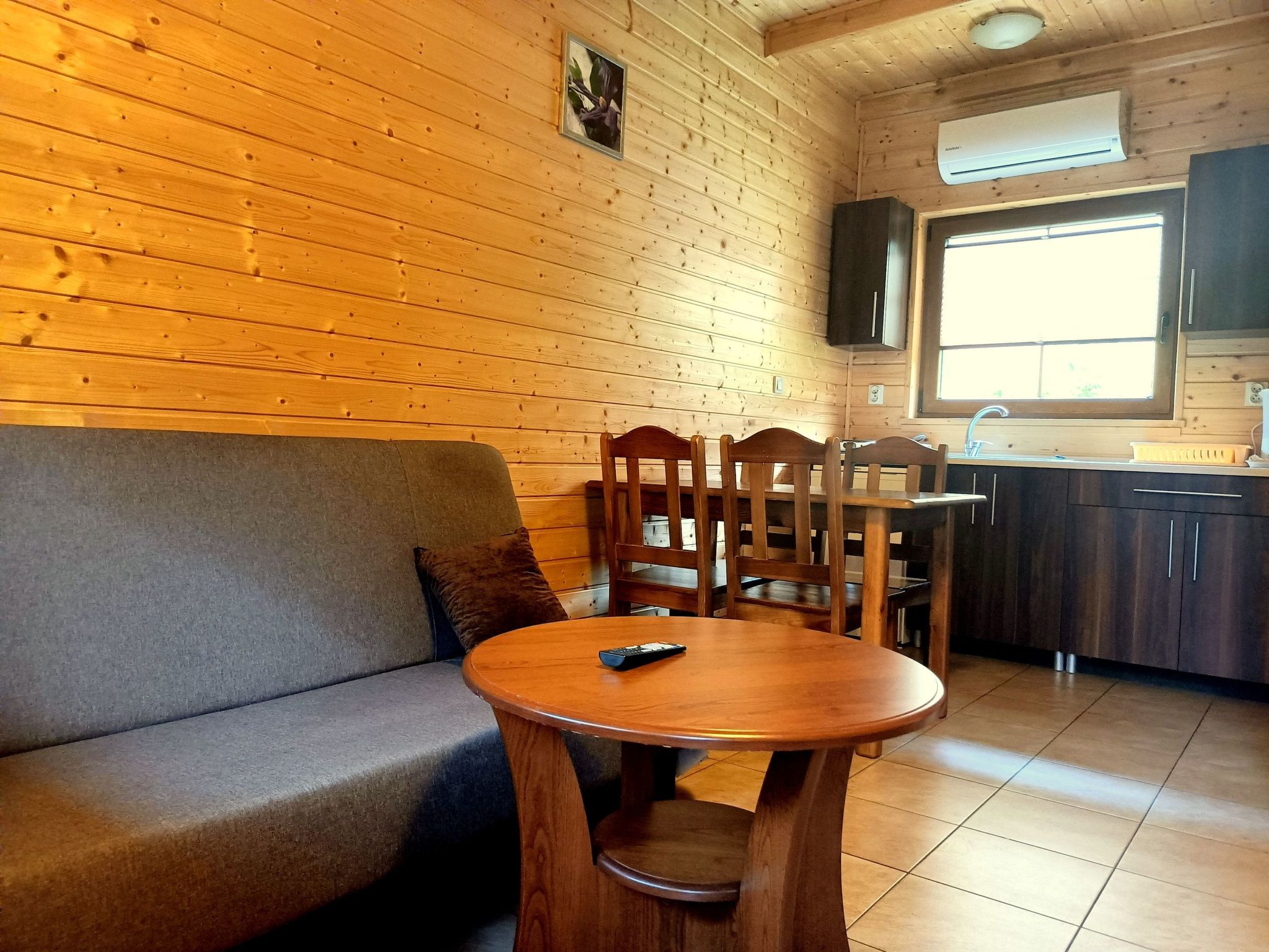 "Paradise Star Bobolin"-Binnen