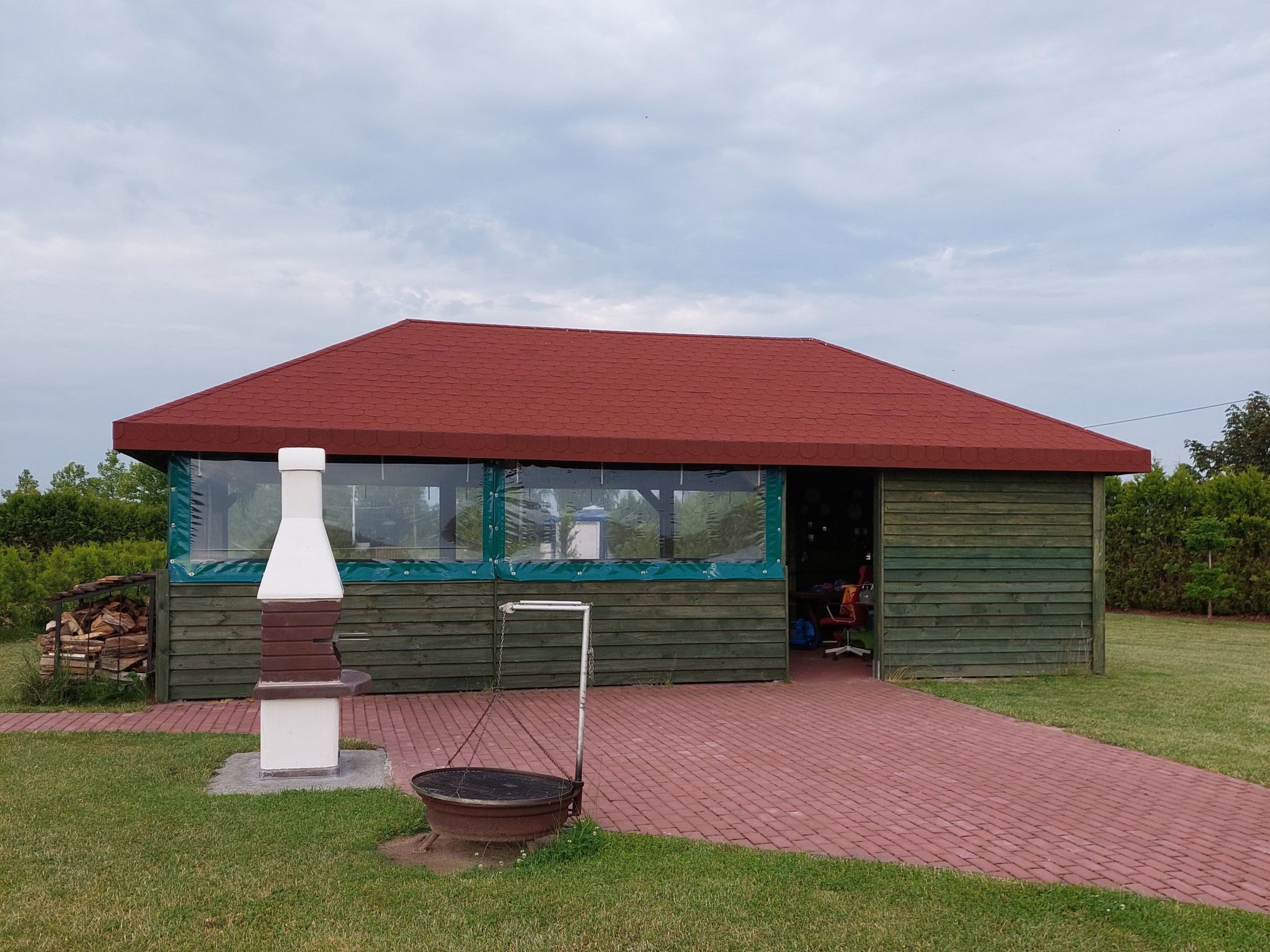 Green Corner Cottage 4-Outside