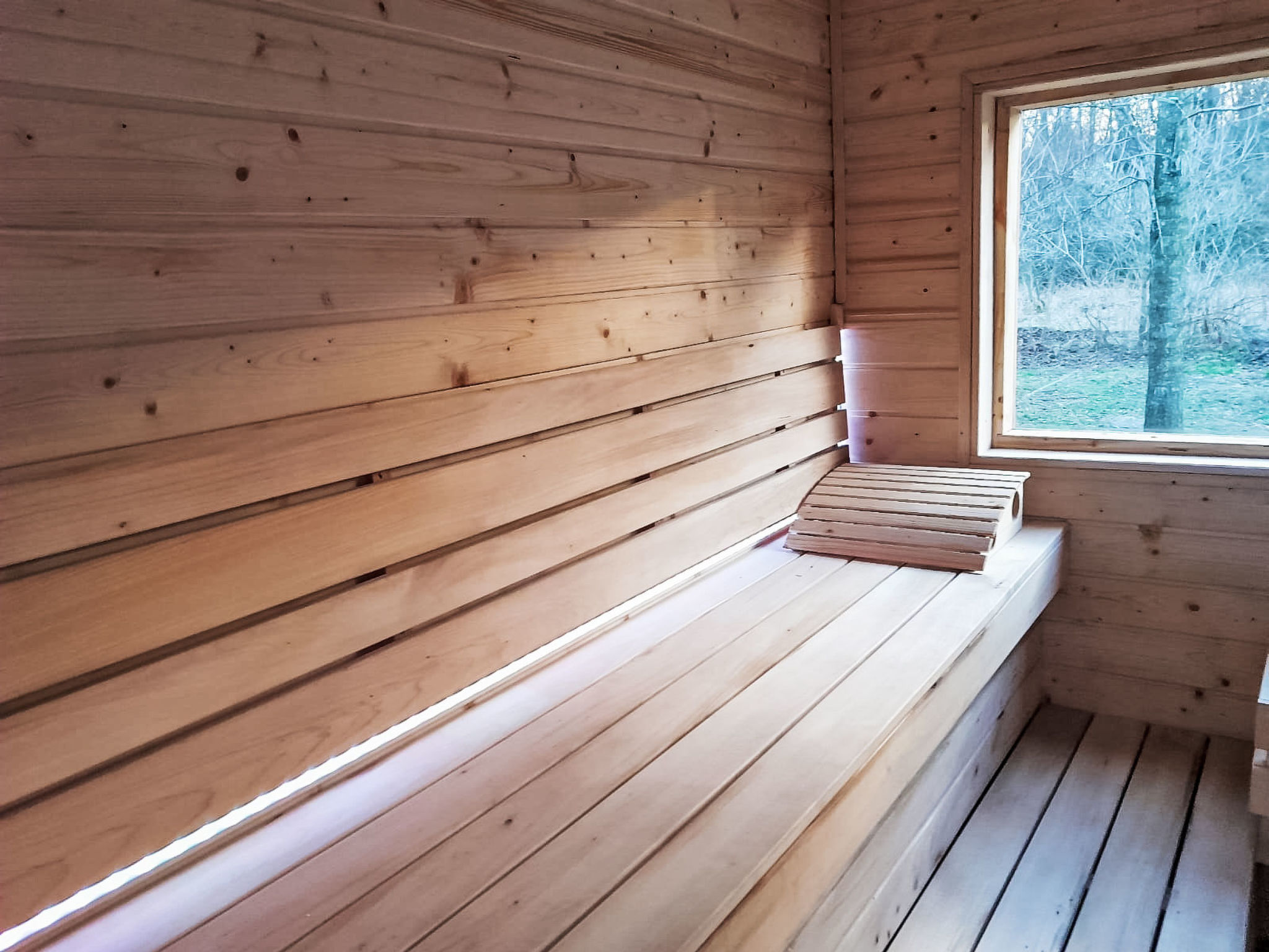 Ganzjährig bewohnbares Ferienhaus - rot - Dehors