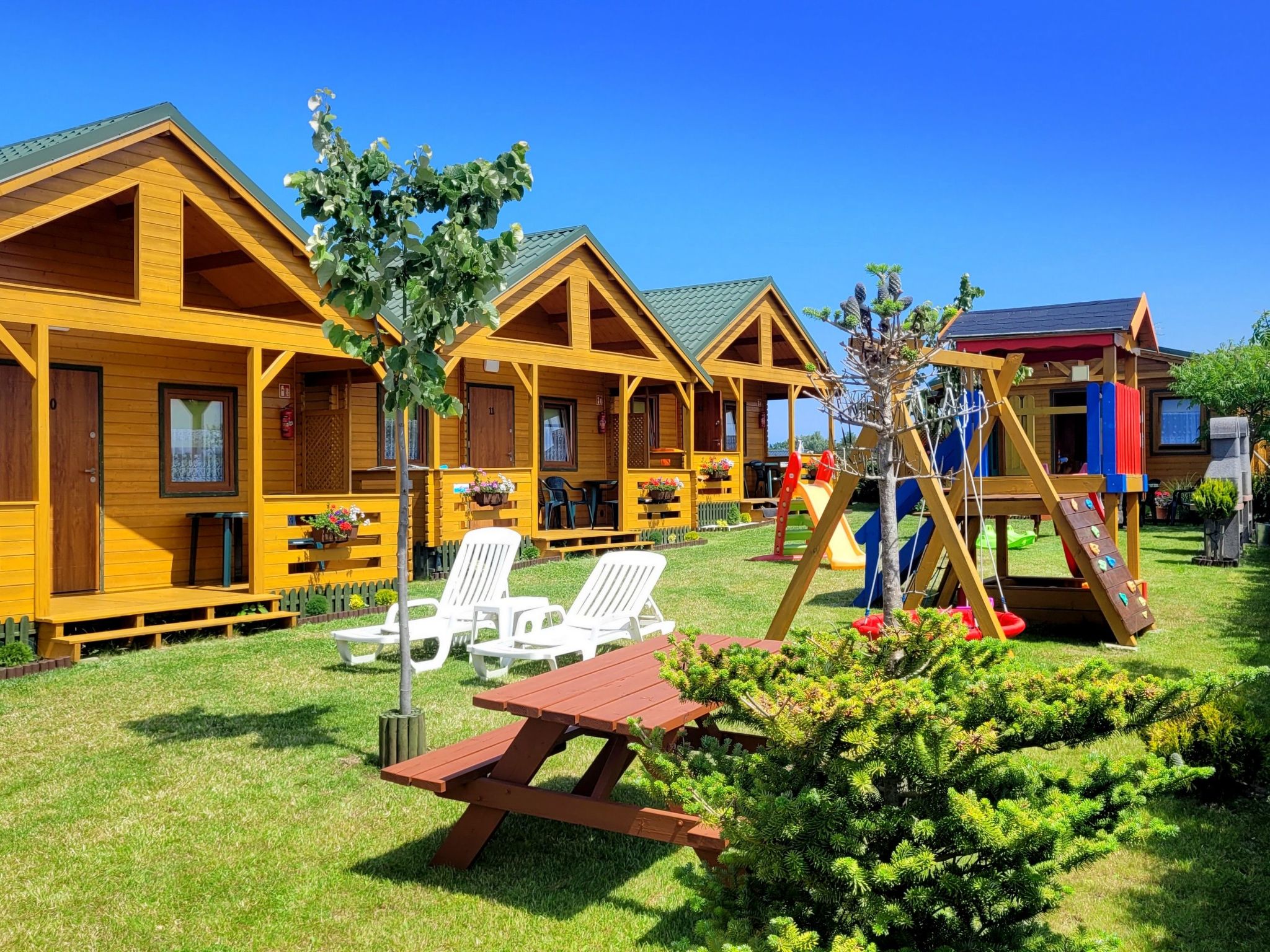 Ferienhaus mit umzäuntem Garten in Ustronie Morskie (Polen) und 1 Hund erlaubt