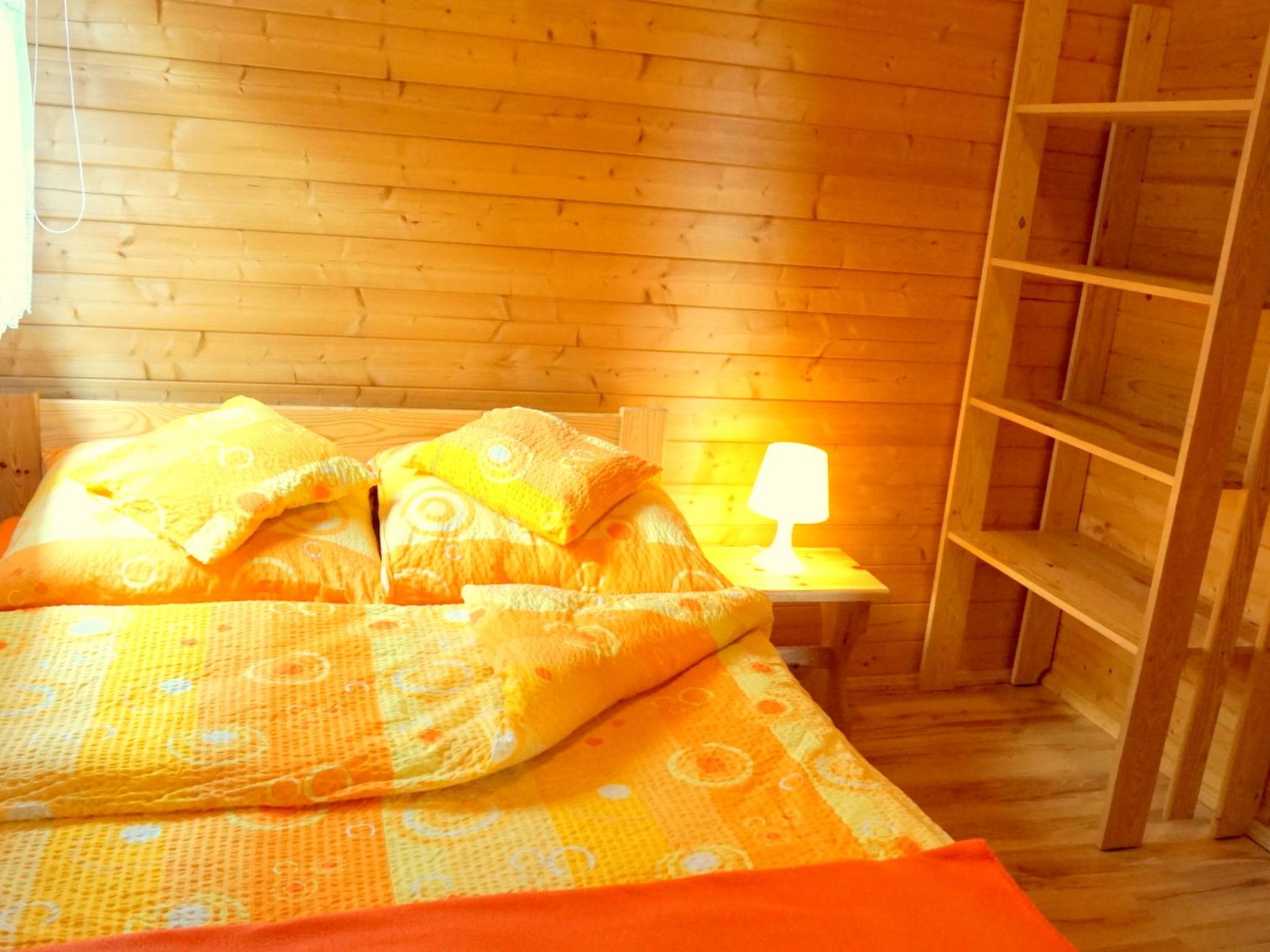 "Verano" mit Privatparkplatz-Binnen