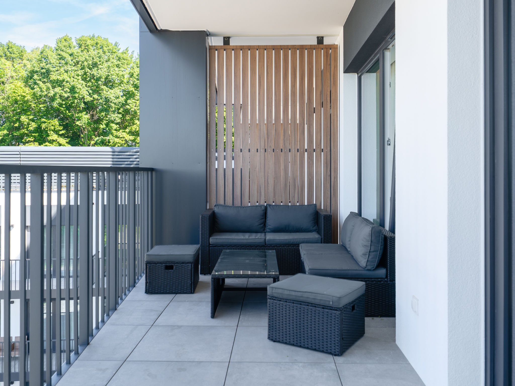 The One — Terrace (2 of 50)