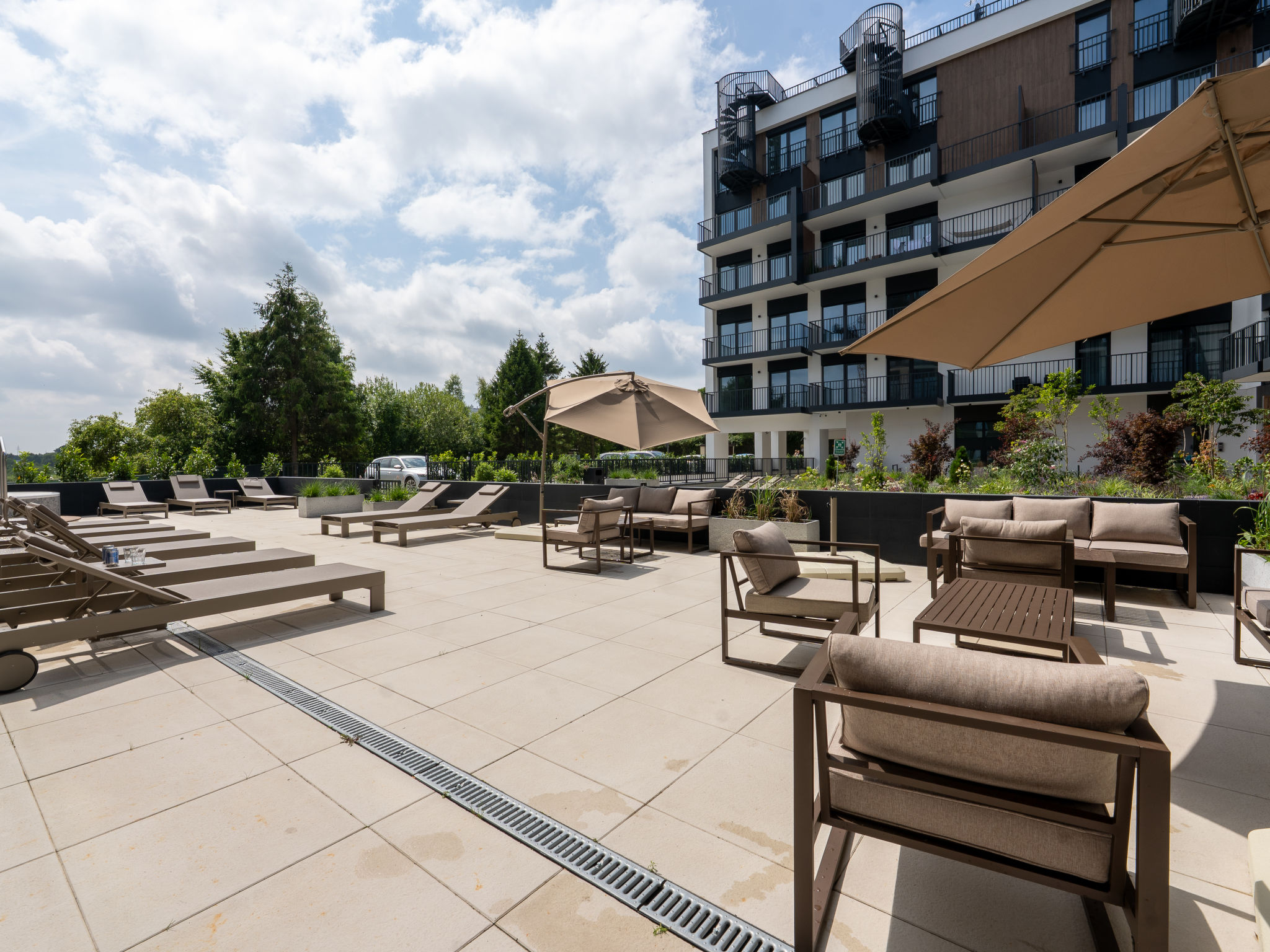 The One — Terrace (5 of 50)