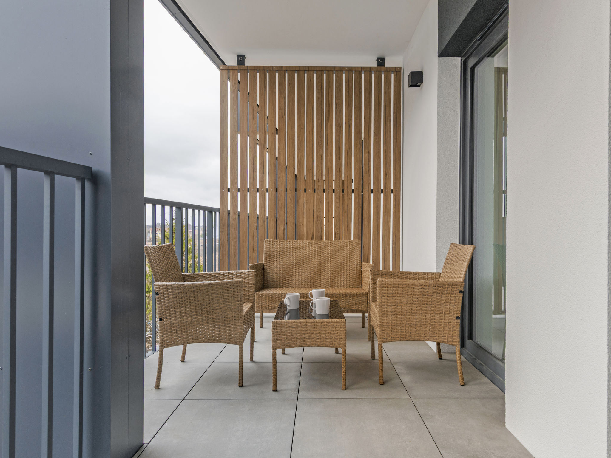 The One — Terrace (4 of 50)