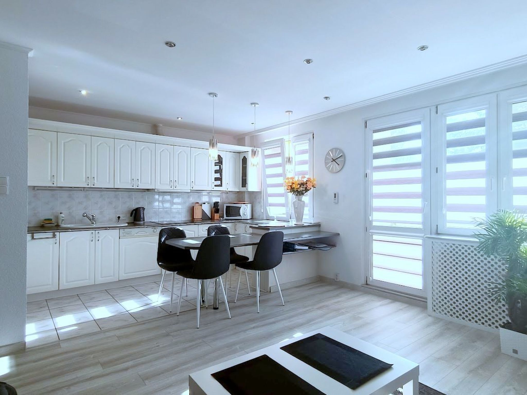 Appartement in Nowe Miasto mit Garten