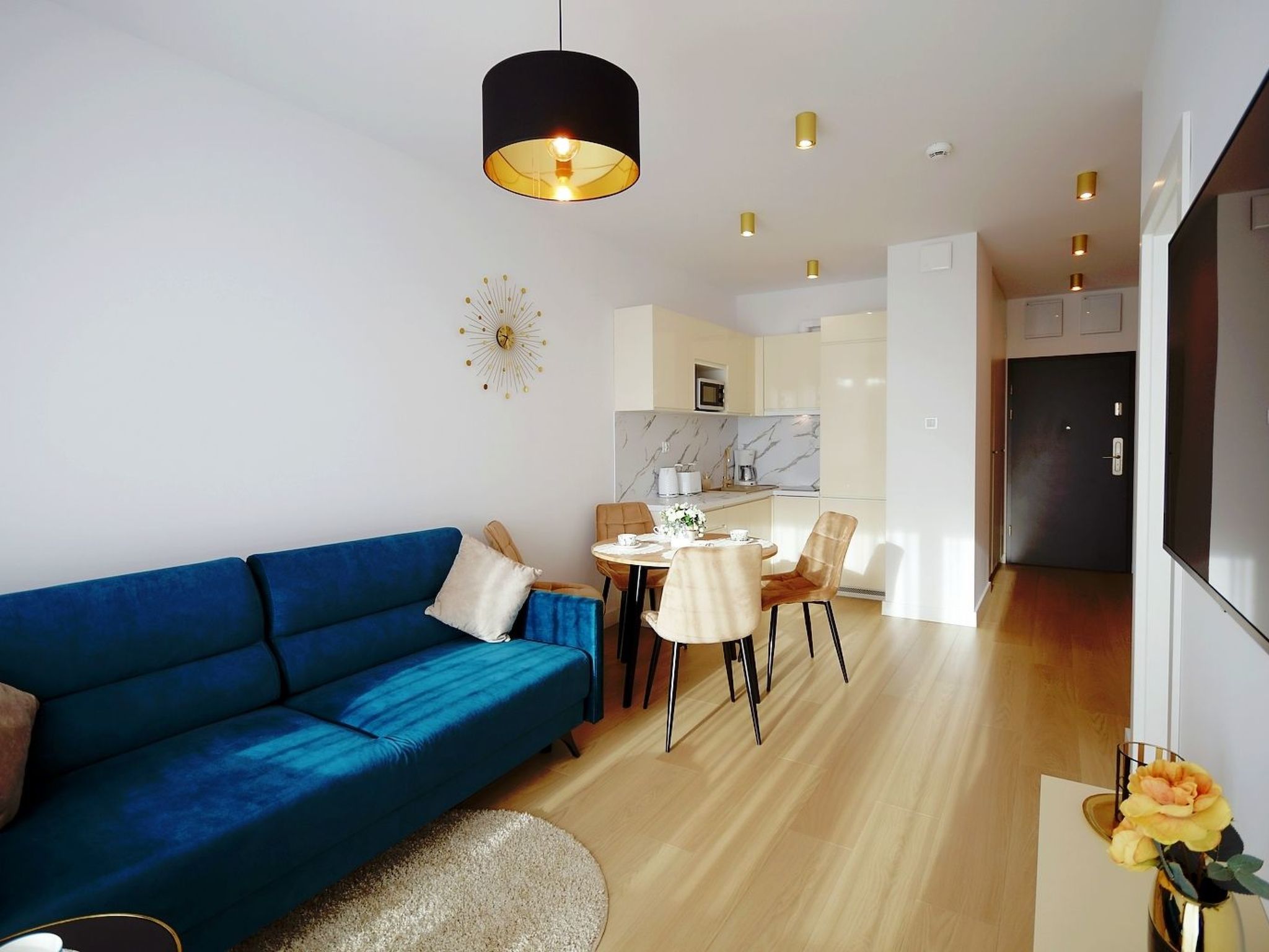 Appartement mit Pool - Binnen