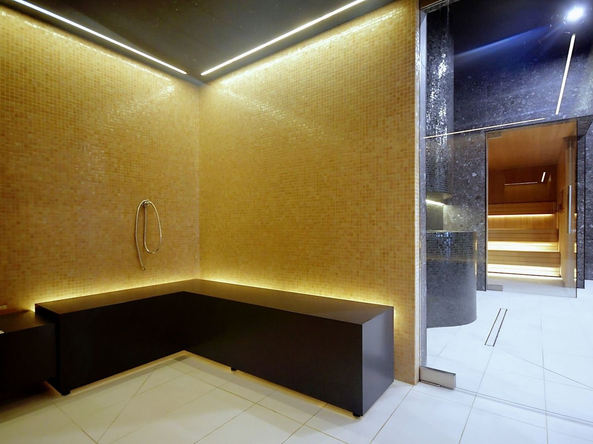 Appartement mit Pool - Binnen