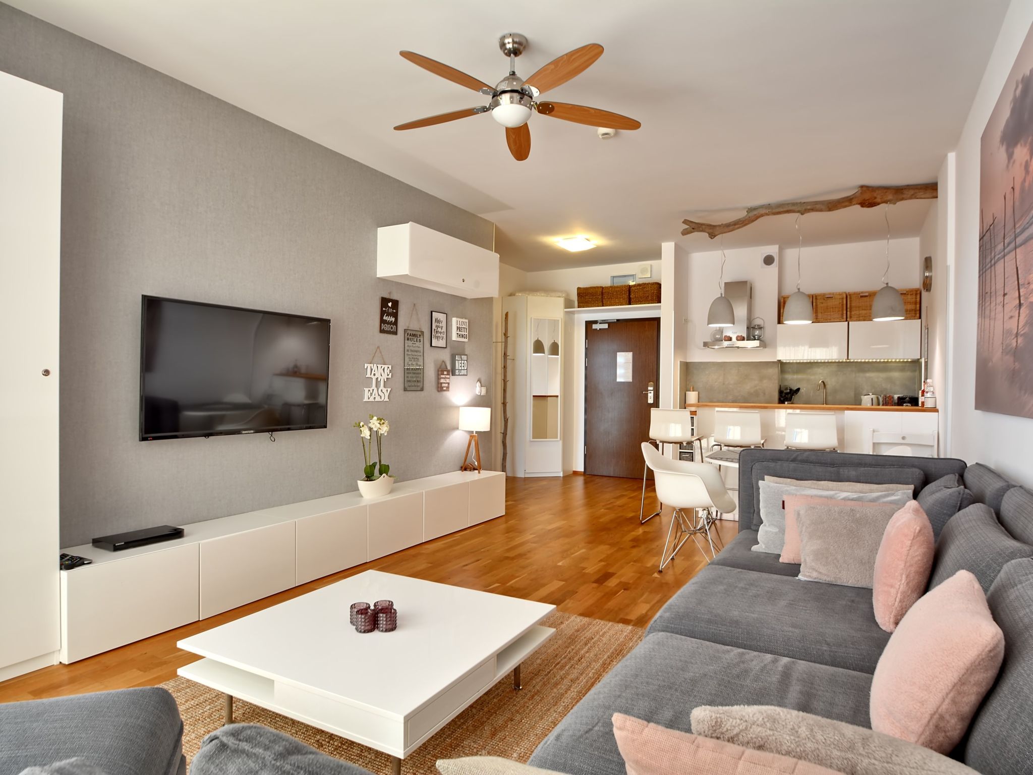 Luxuriöse Wohnung auf einer Düne mit Meerblick-Image-tags.info