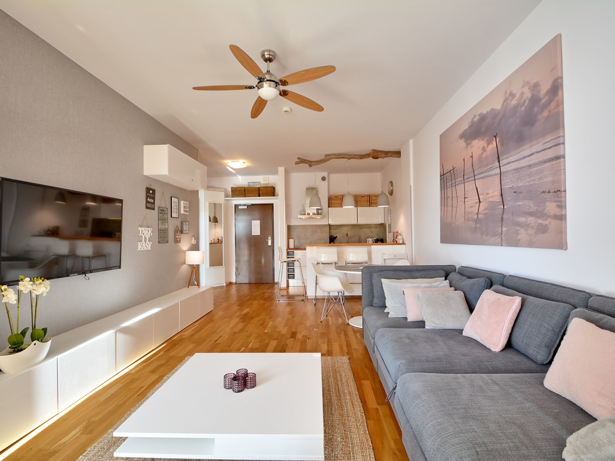 Luxuriöse Wohnung auf einer Düne mit Meerblick-Image-tags.info