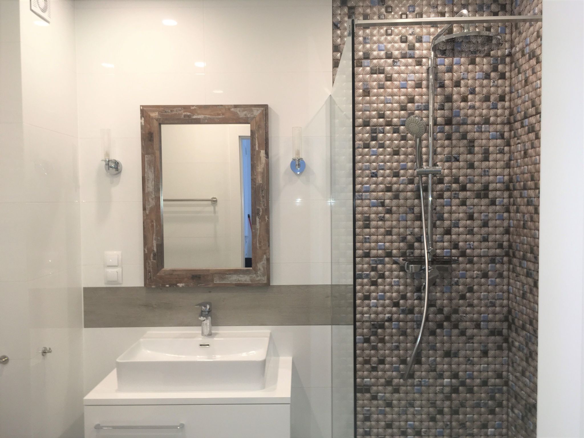 "Näher am Meer" Wohnung mit Dachterrasse-Binnen