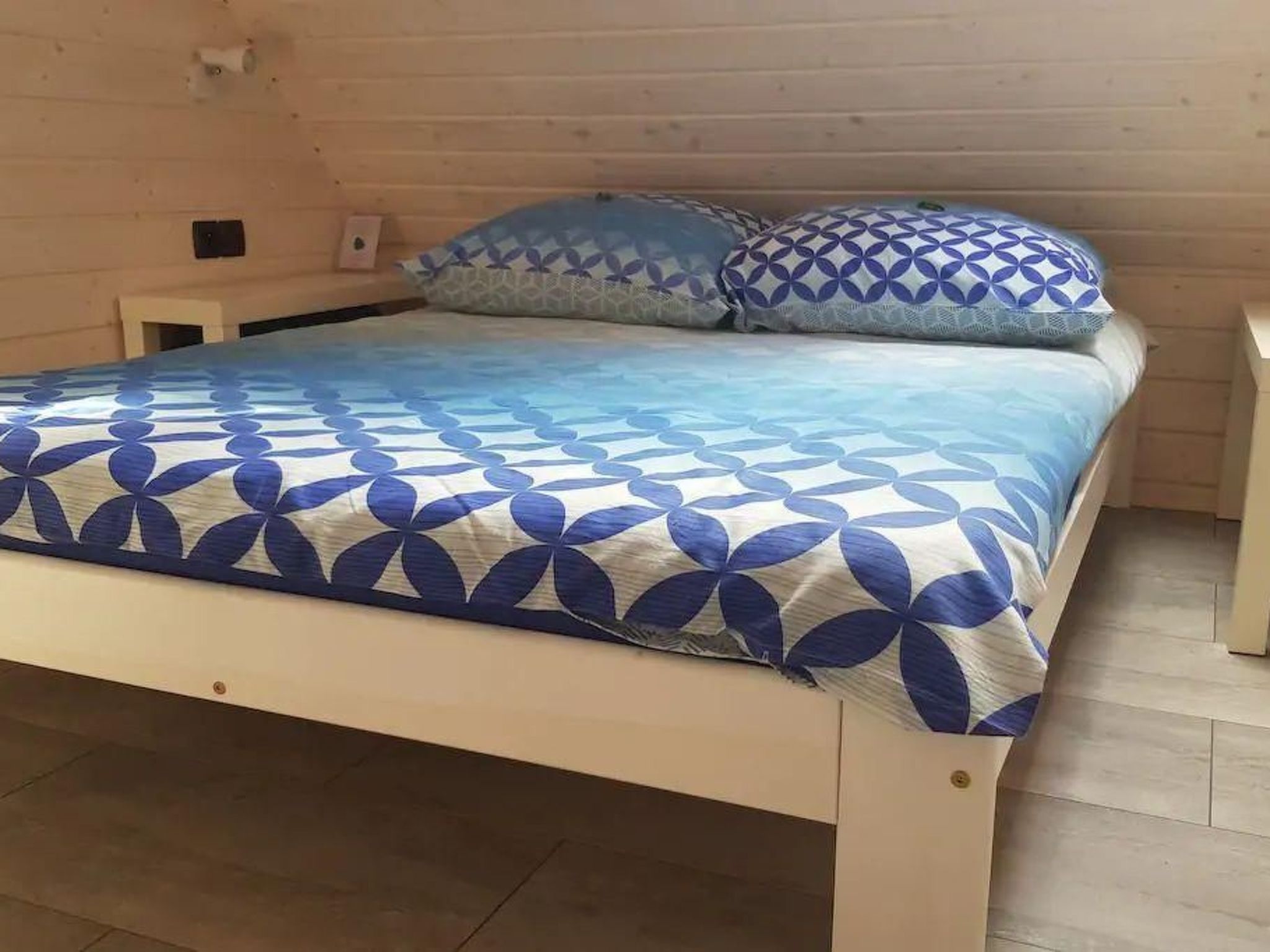 Blue Eco Cottage" Ferienhaus mit Wasserblick-Binnen