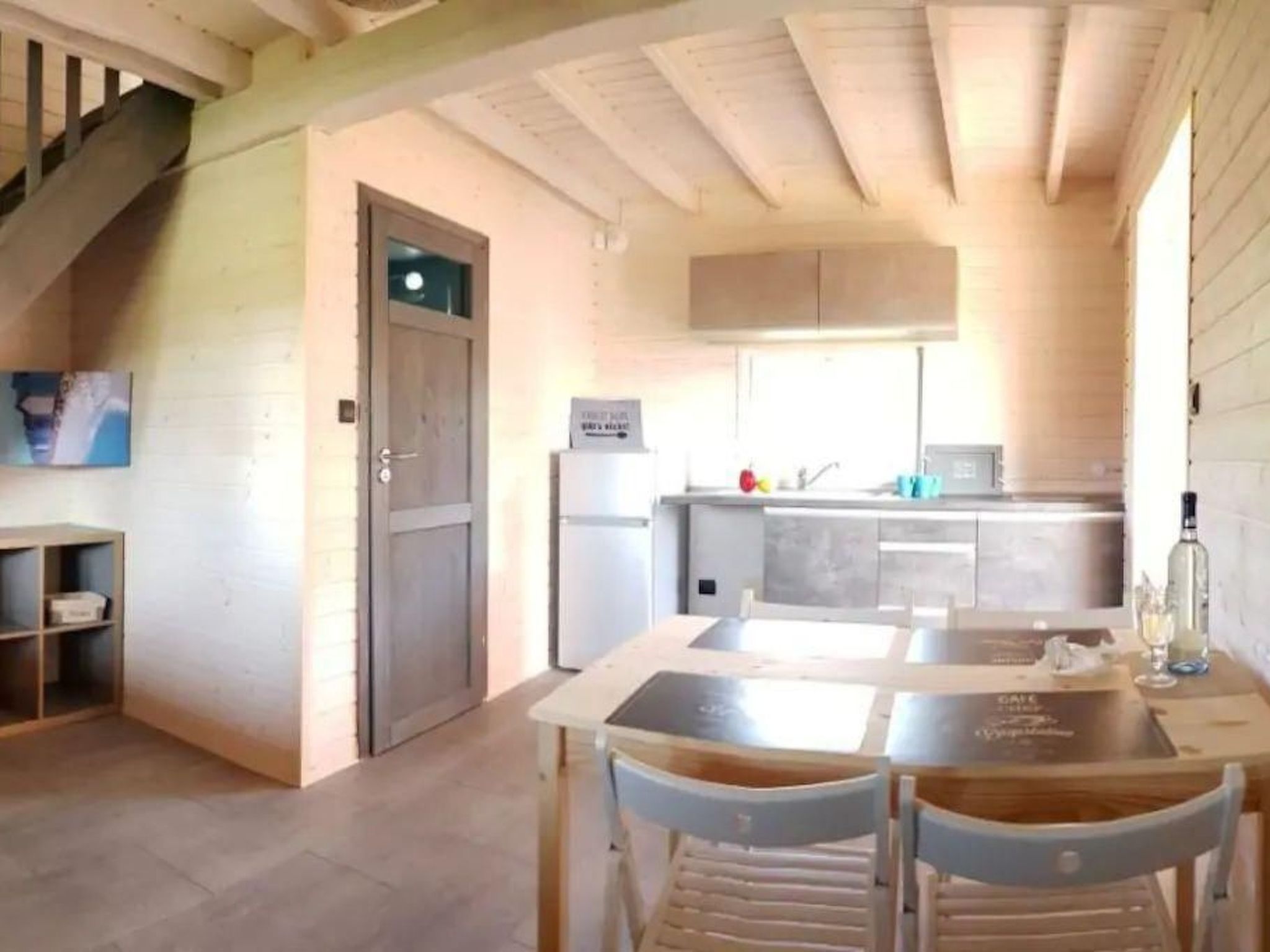 "Eko Domek" mit eigener Terrasse-Binnen