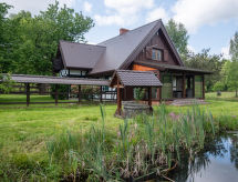 Sianowska Huta: Authentieke Poolse woonboerderij met haard en vijver - thumbnail 1