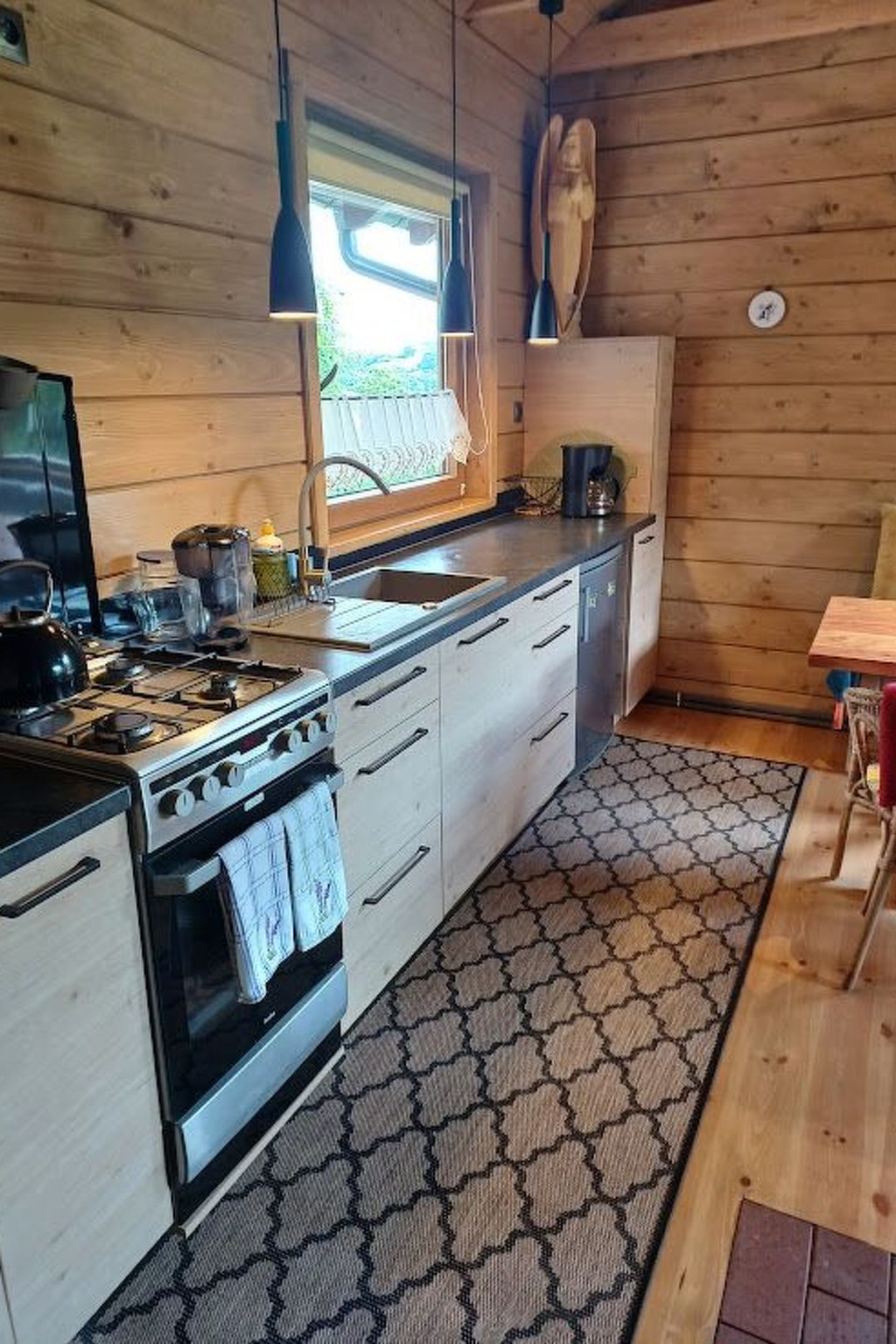 Holzhäuschen in der Kaschubei-Image-tags.info