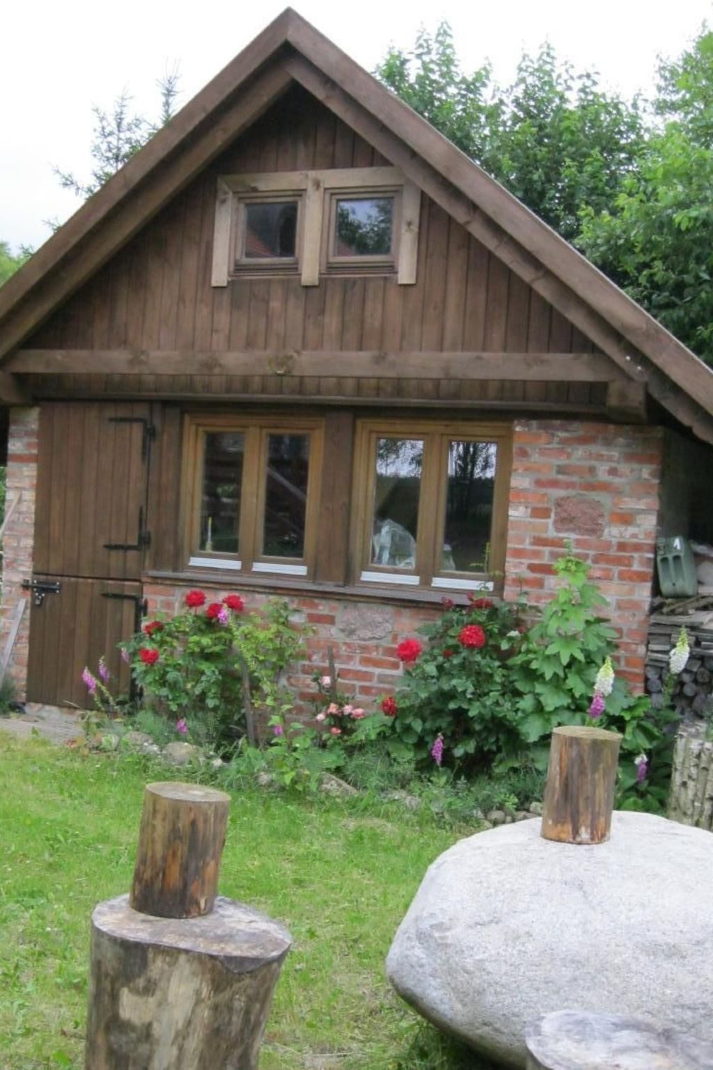 In Szopa mit Garten und Terrasse-Binnen