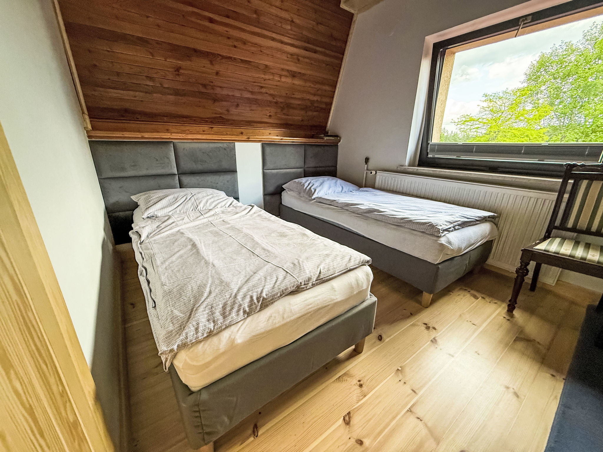 Ferienvilla mit Garten, Grill und Terrasse - Binnen