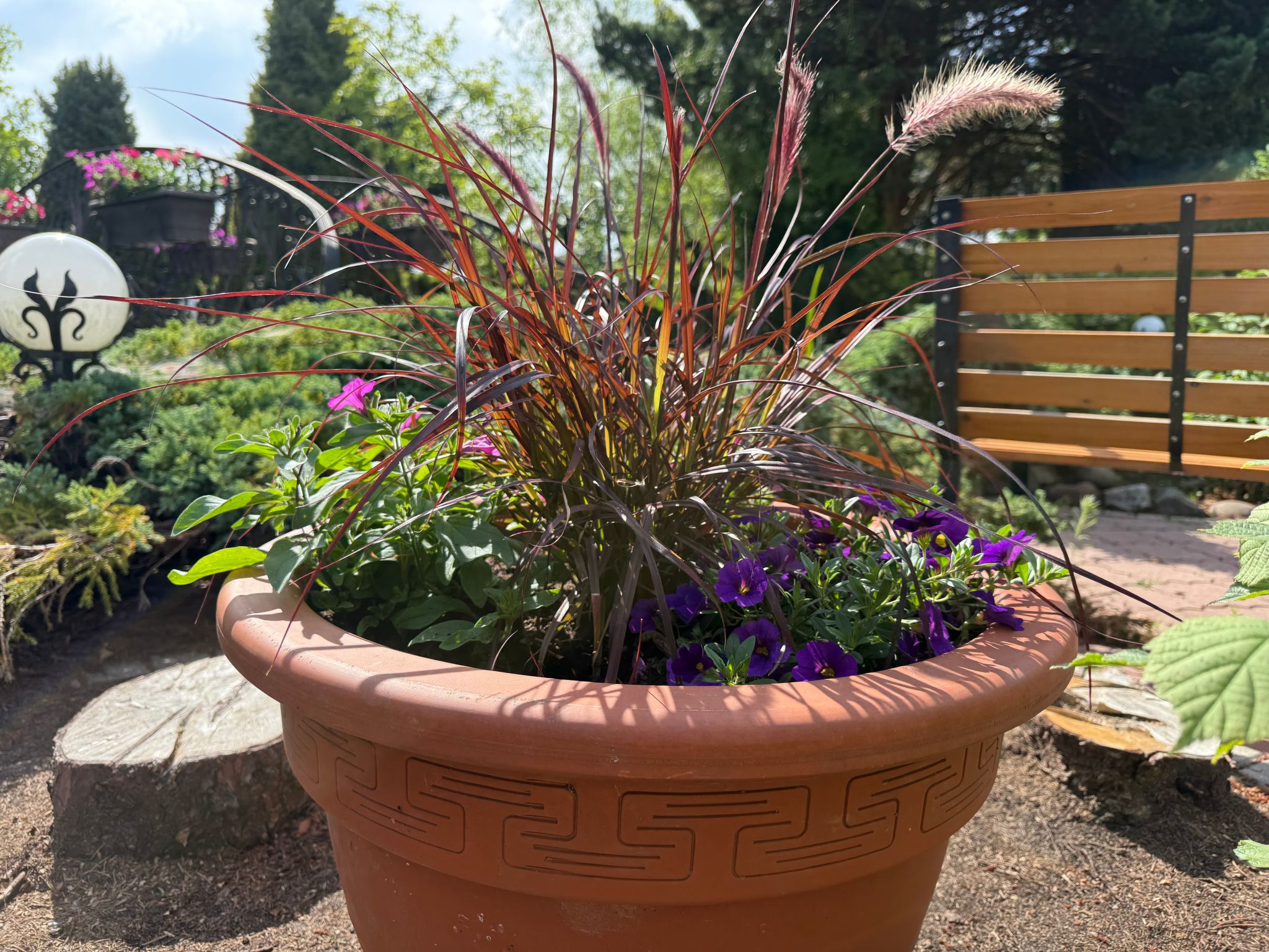 Ferienvilla mit Garten, Grill und Terrasse-Buiten