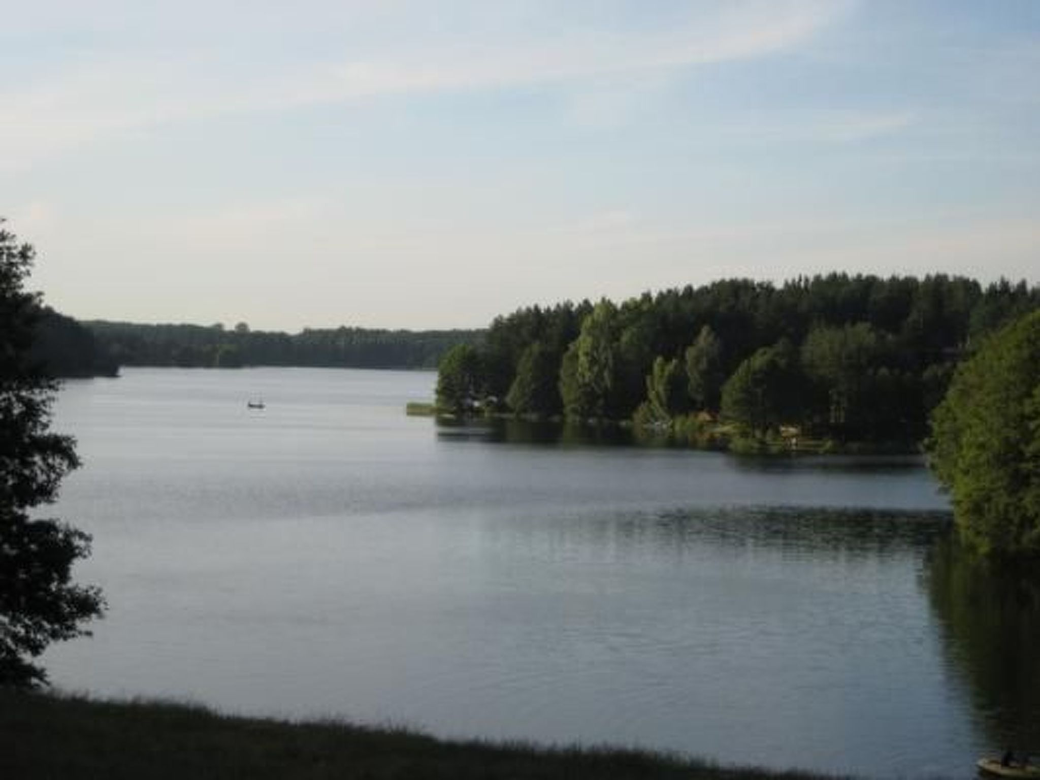 Ferienvilla mit Garten, Grill und Terrasse-Buiten