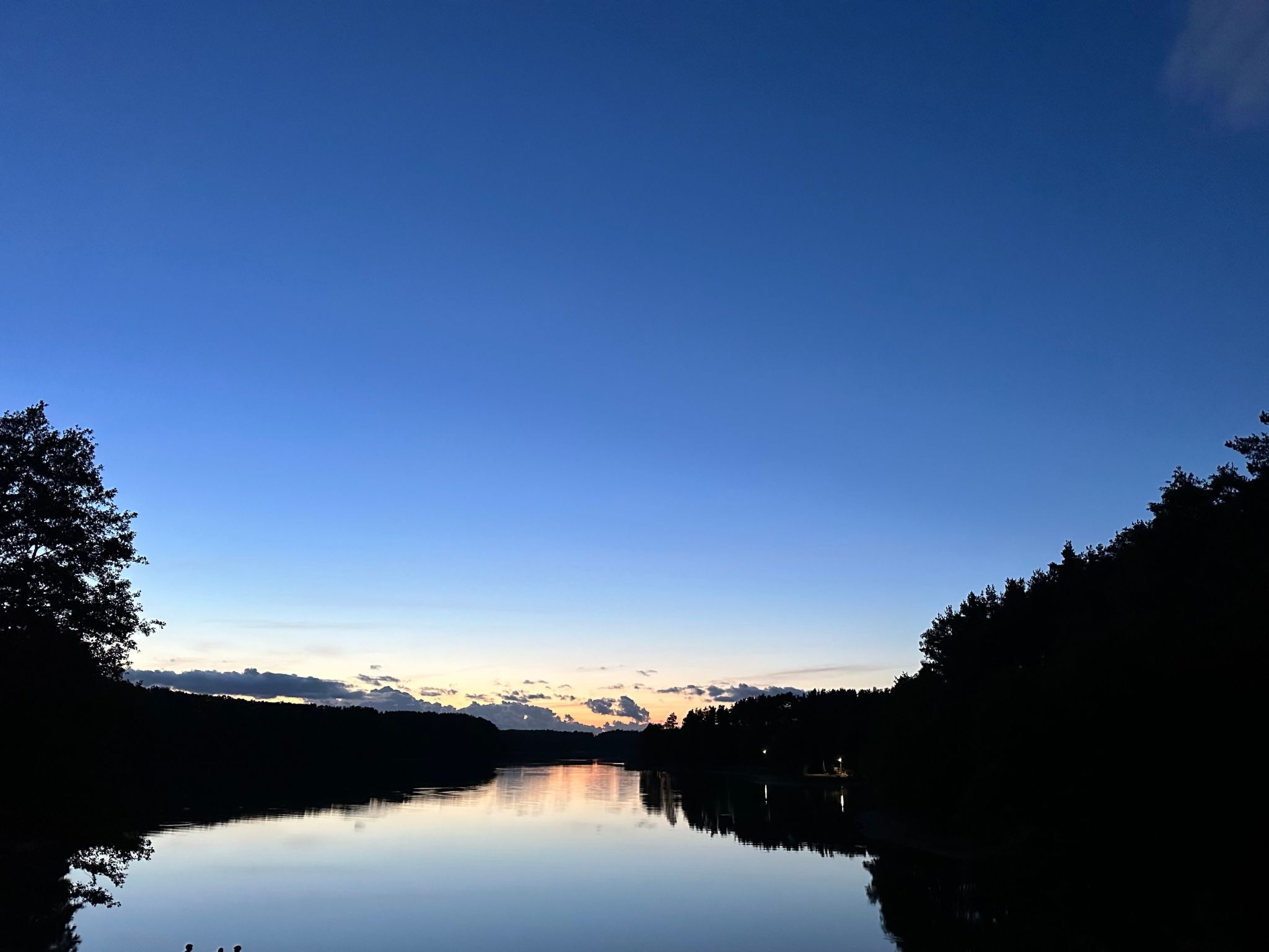 Ferienvilla mit Garten, Grill und Terrasse-Buiten
