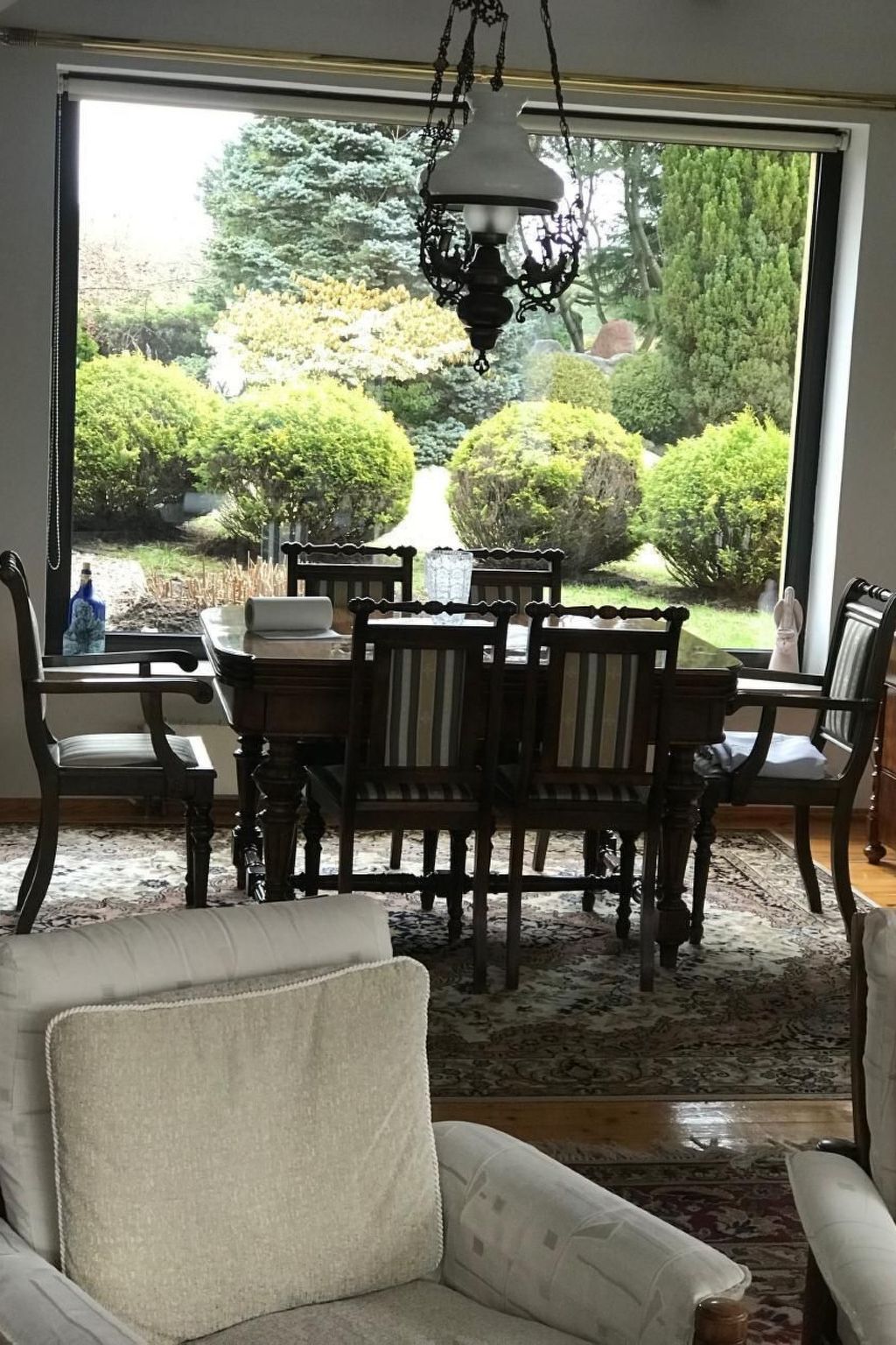 Ferienvilla mit Garten, Grill und Terrasse-Buiten