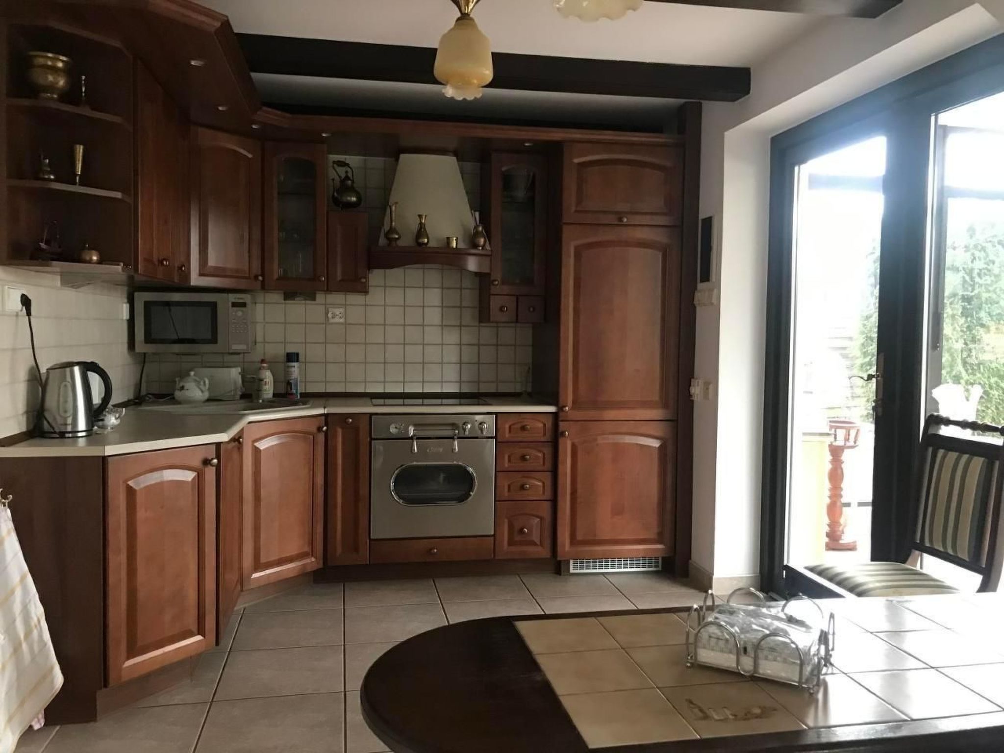 Ferienvilla mit Garten, Grill und Terrasse-Binnen