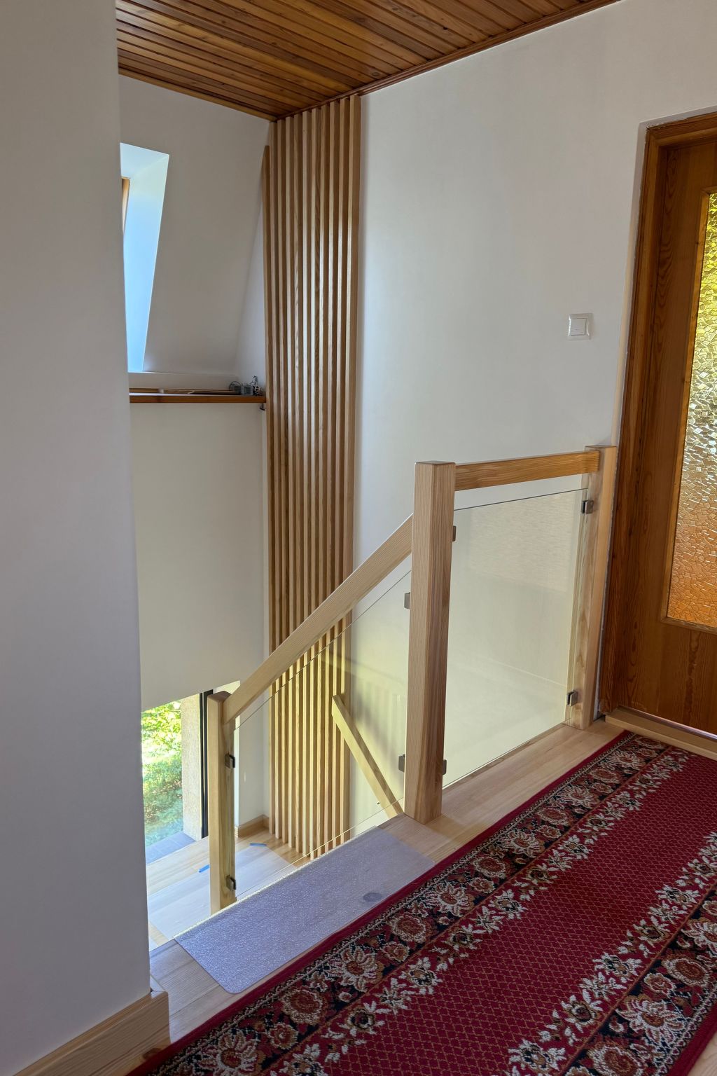 Ferienvilla mit Garten, Grill und Terrasse-Buiten