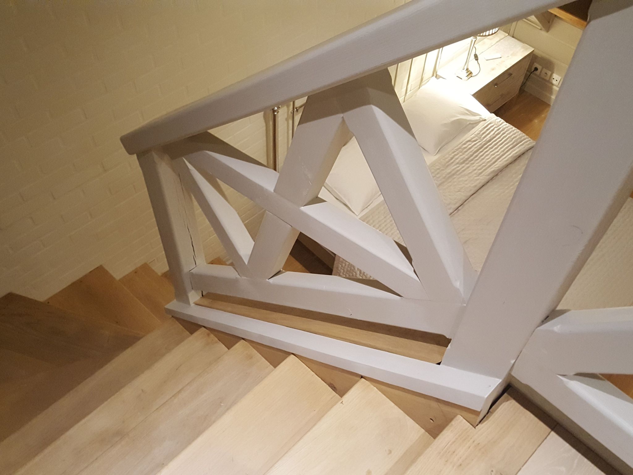 Mit Schwimmbad-Binnen