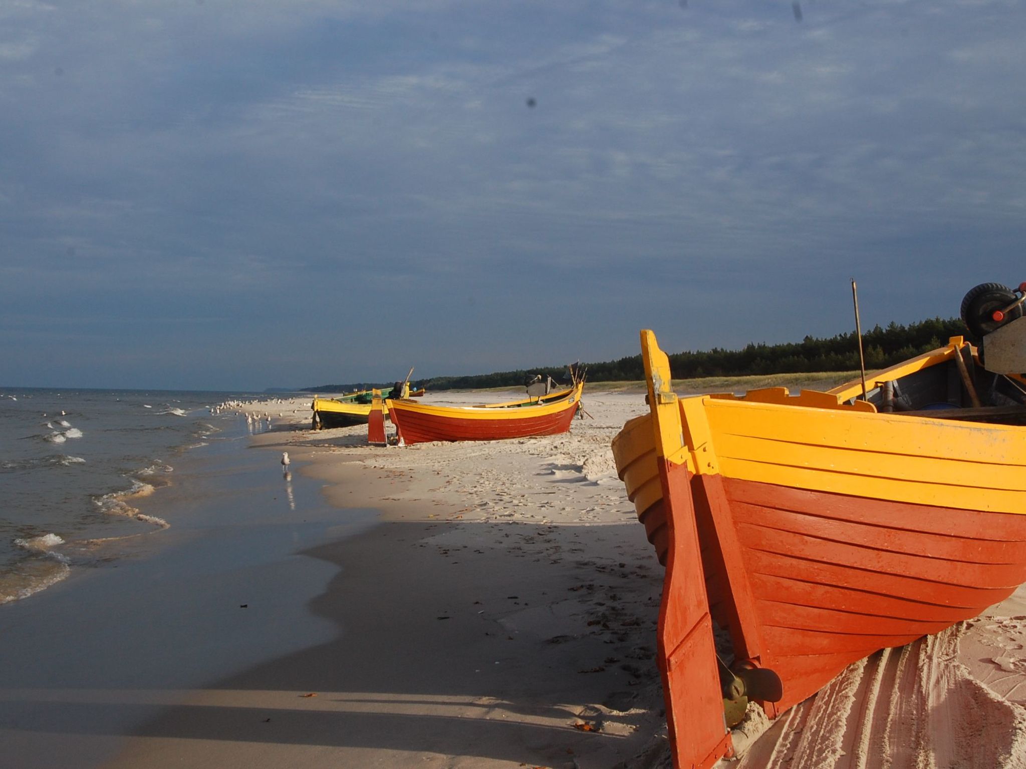 Mit Schwimmbad-Binnen