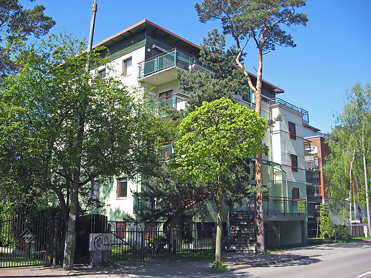 APARTMENT JURATA 1