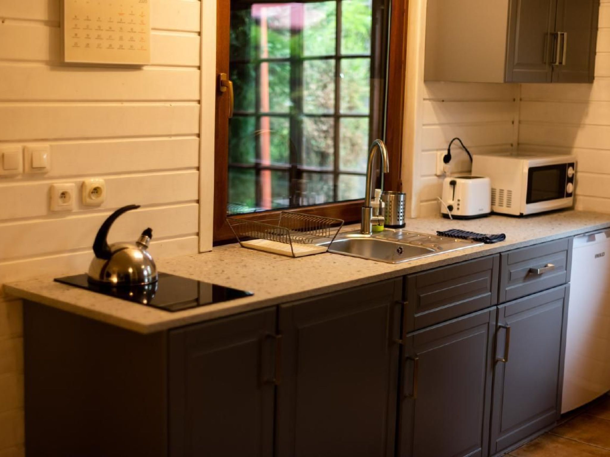 In Kopalino mit Garten, Terrasse und Grill-Dedans