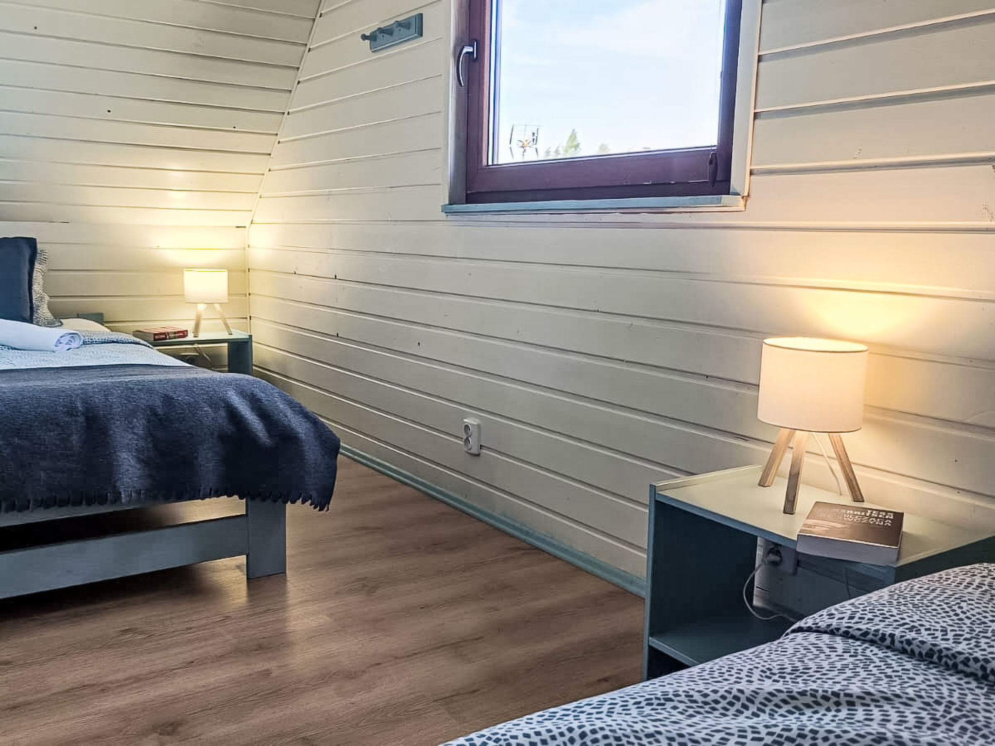 Modernes Ferienhaus in Biebrowo mit Grill, Garten und Terrasse - Binnen