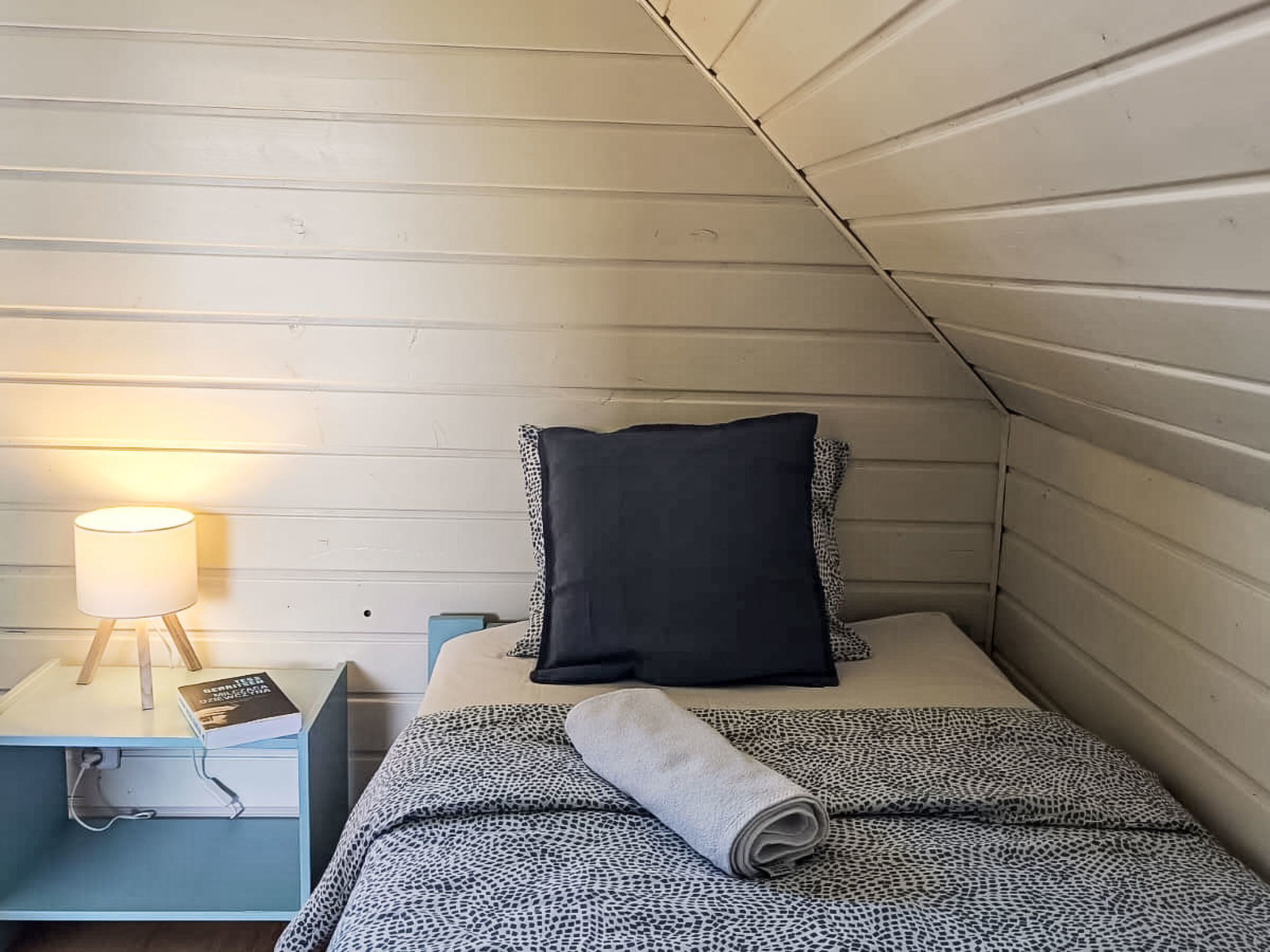 Modernes Ferienhaus in Biebrowo mit Grill, Garten und Terrasse - Binnen