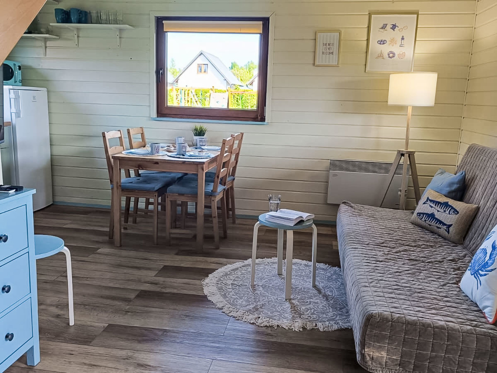 Modernes Ferienhaus in Biebrowo mit Grill, Garten und Terrasse - Binnen