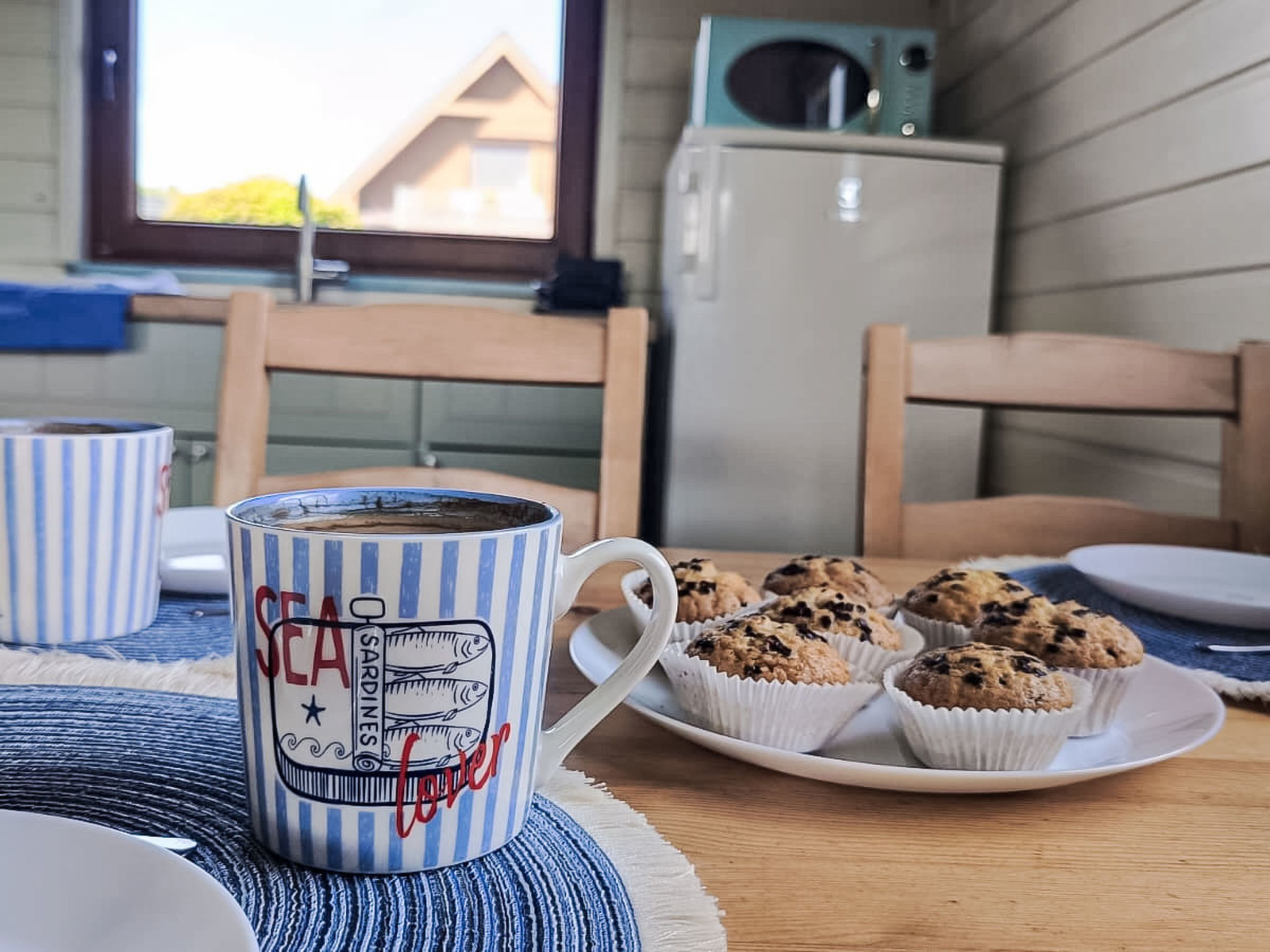 Modernes Ferienhaus in Biebrowo mit Grill, Garten und Terrasse - Binnen