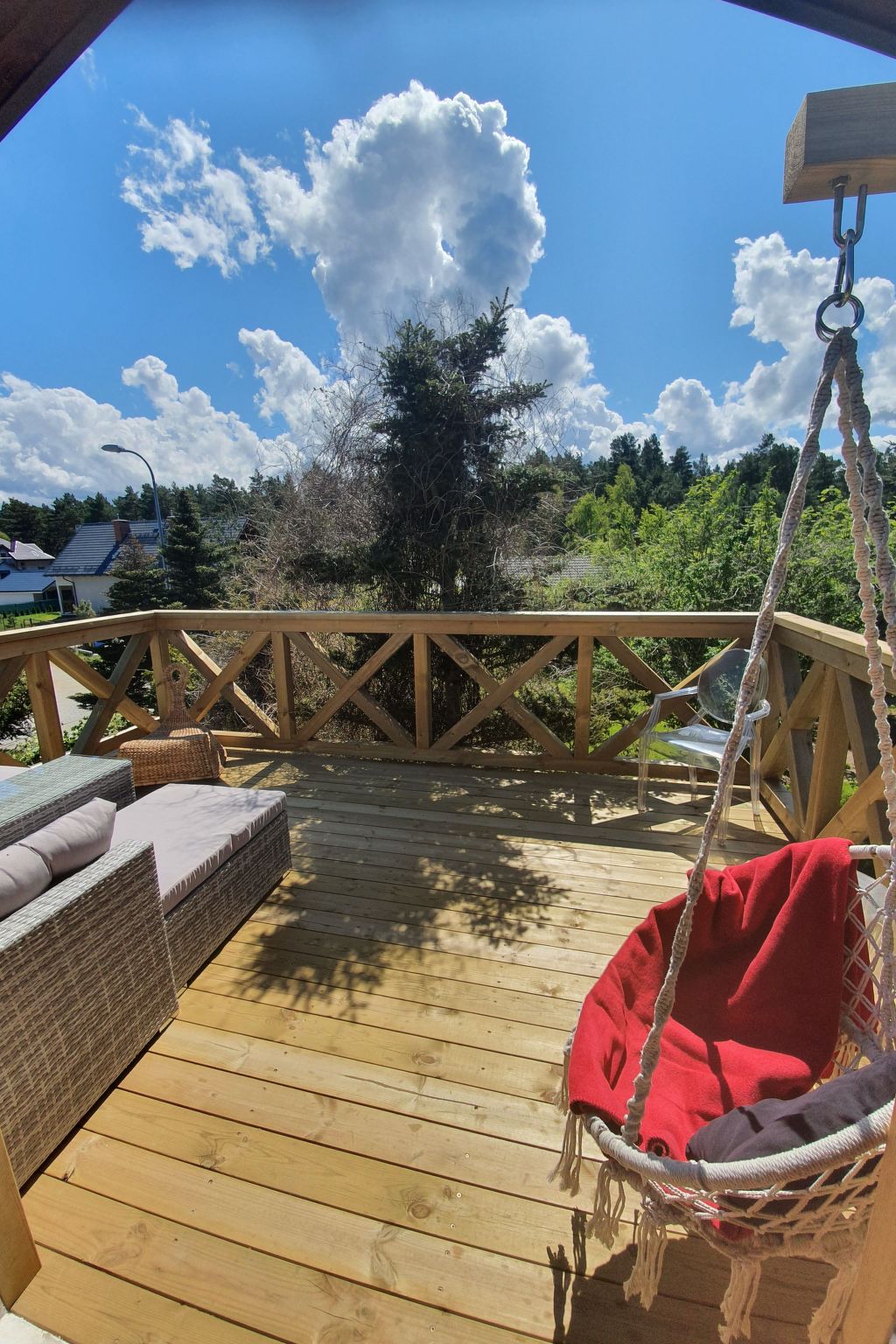 Kiefernwohnung mit Terrasse mit Blick auf den Garten-Buiten
