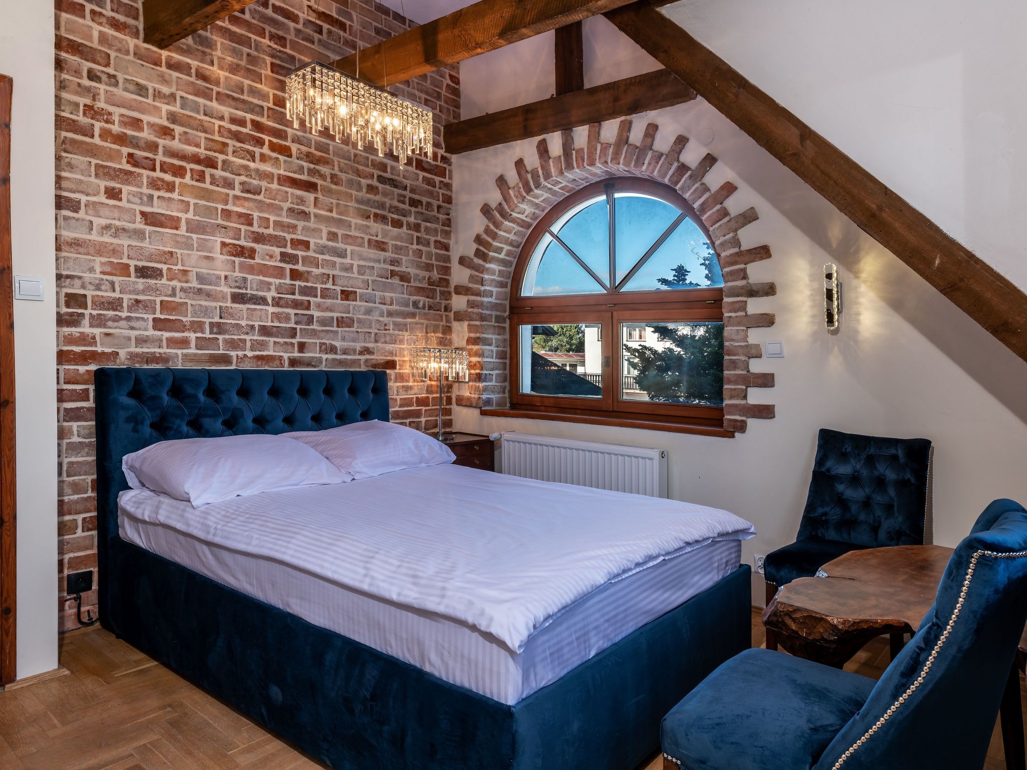 3-Zimmer-Wohnung im ersten Stock