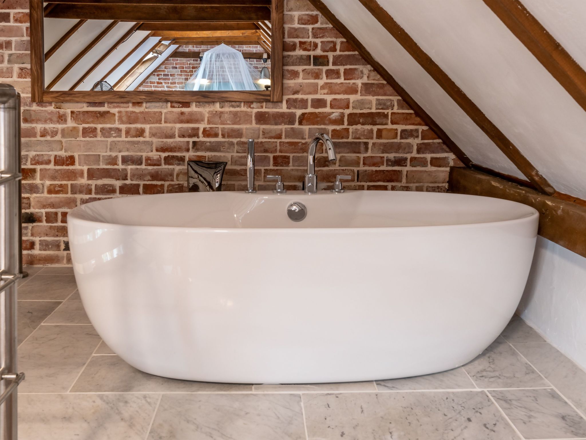 3-Zimmer-Wohnung im ersten Stock-Image-tags.info