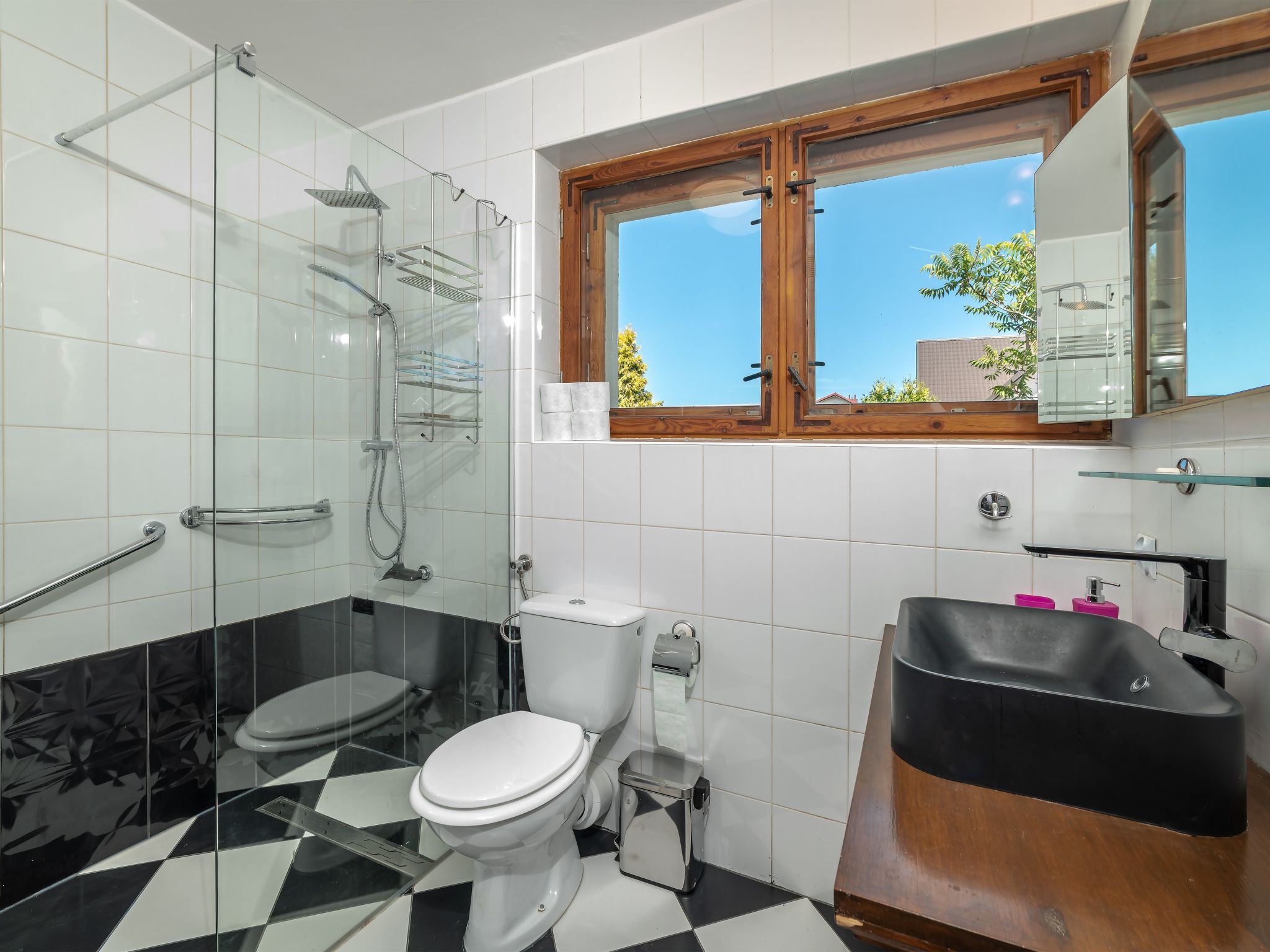 Ferienvilla "Ungewöhnliche Hausapartments"-Image-tags.info