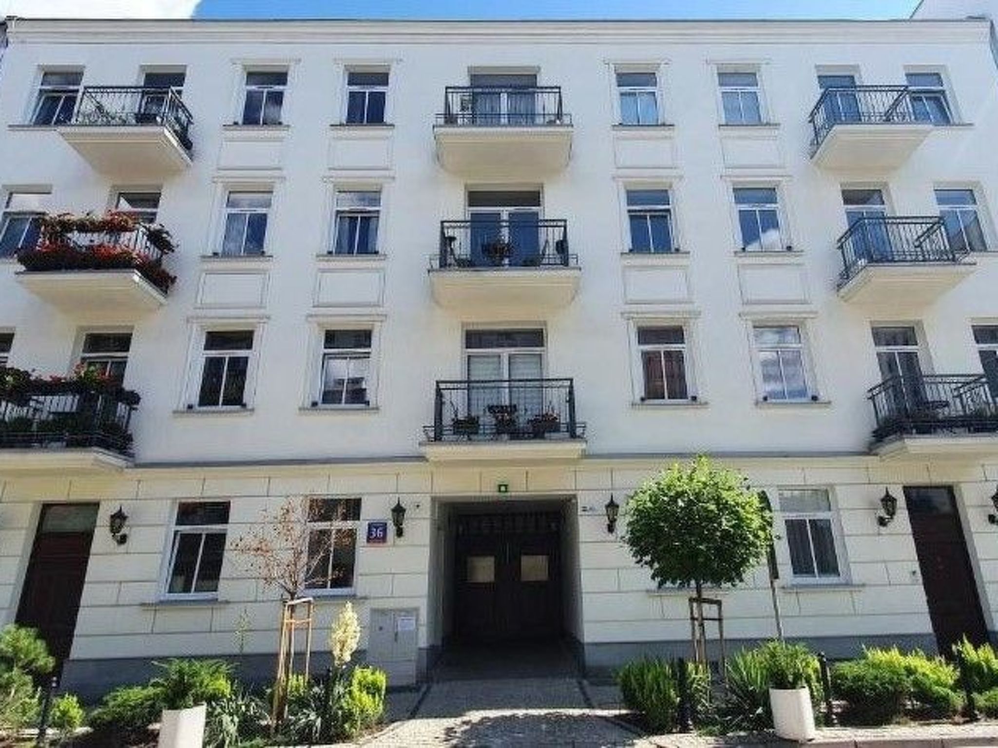 BESSERER PLATZ: Klassisches Warschau-Image-tags.info