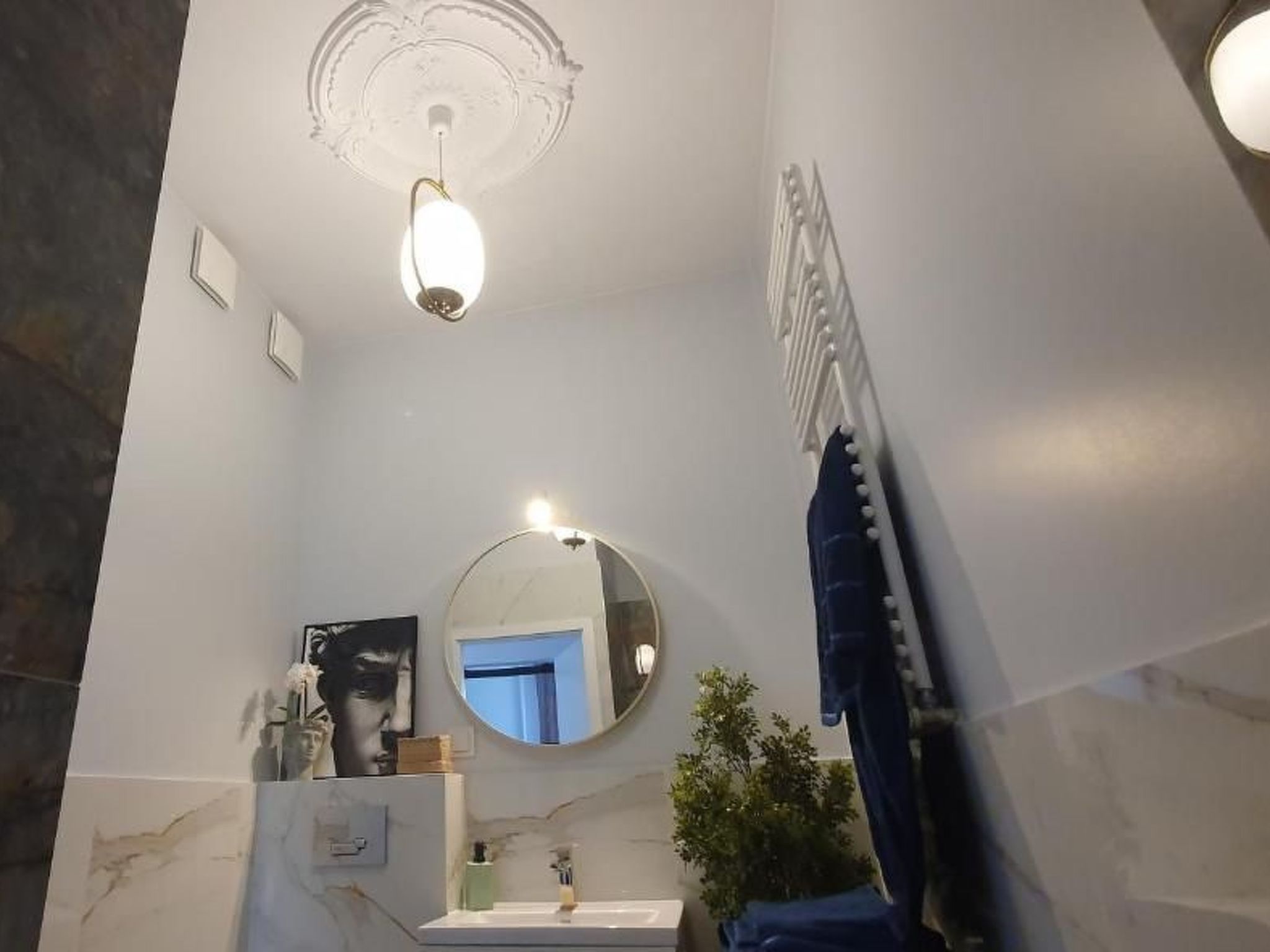 BESSERER PLATZ: Klassisches Warschau-Binnen