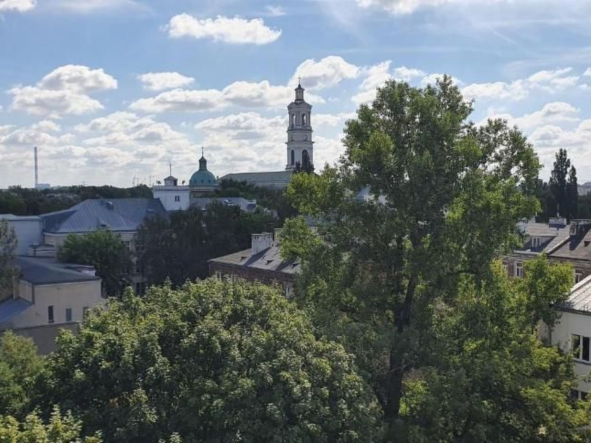 BESSERER PLATZ: Klassisches Warschau-Buiten