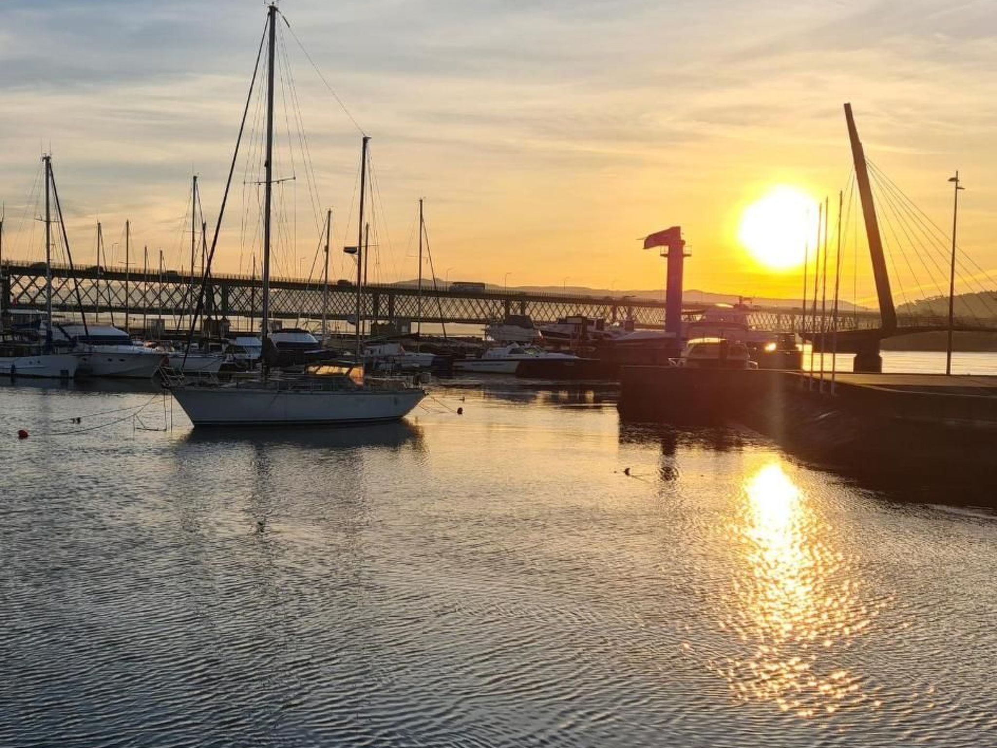 Haus am Flussufer-Dehors