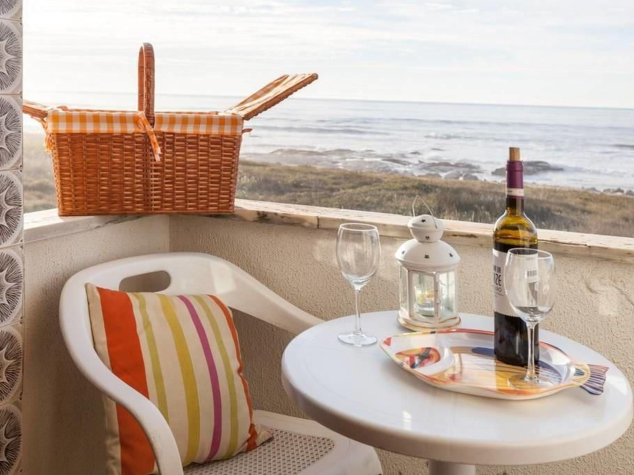 Wohnung "Juste Au" über dem Meer-Dehors