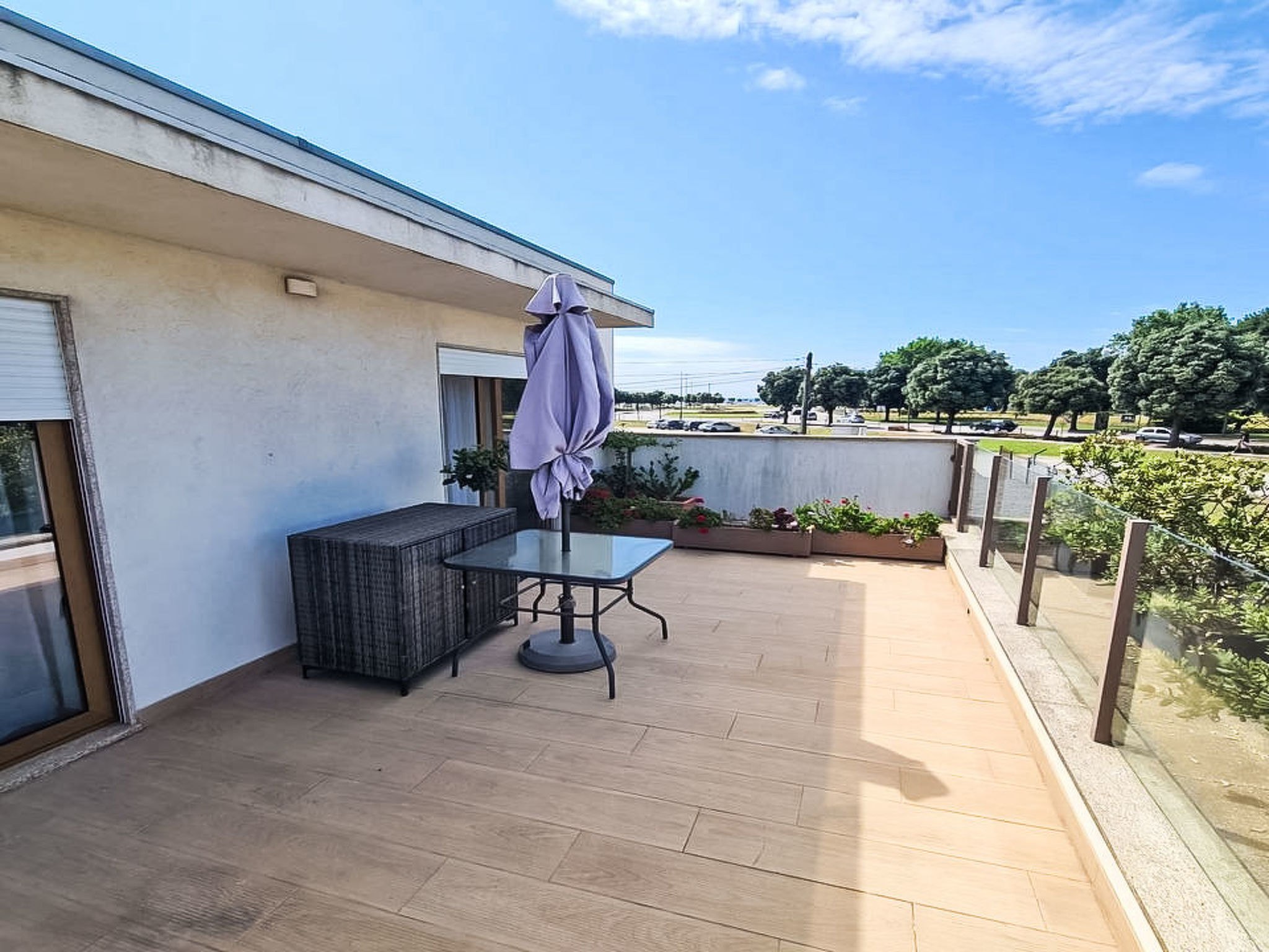 Hibiscus House - Draußen